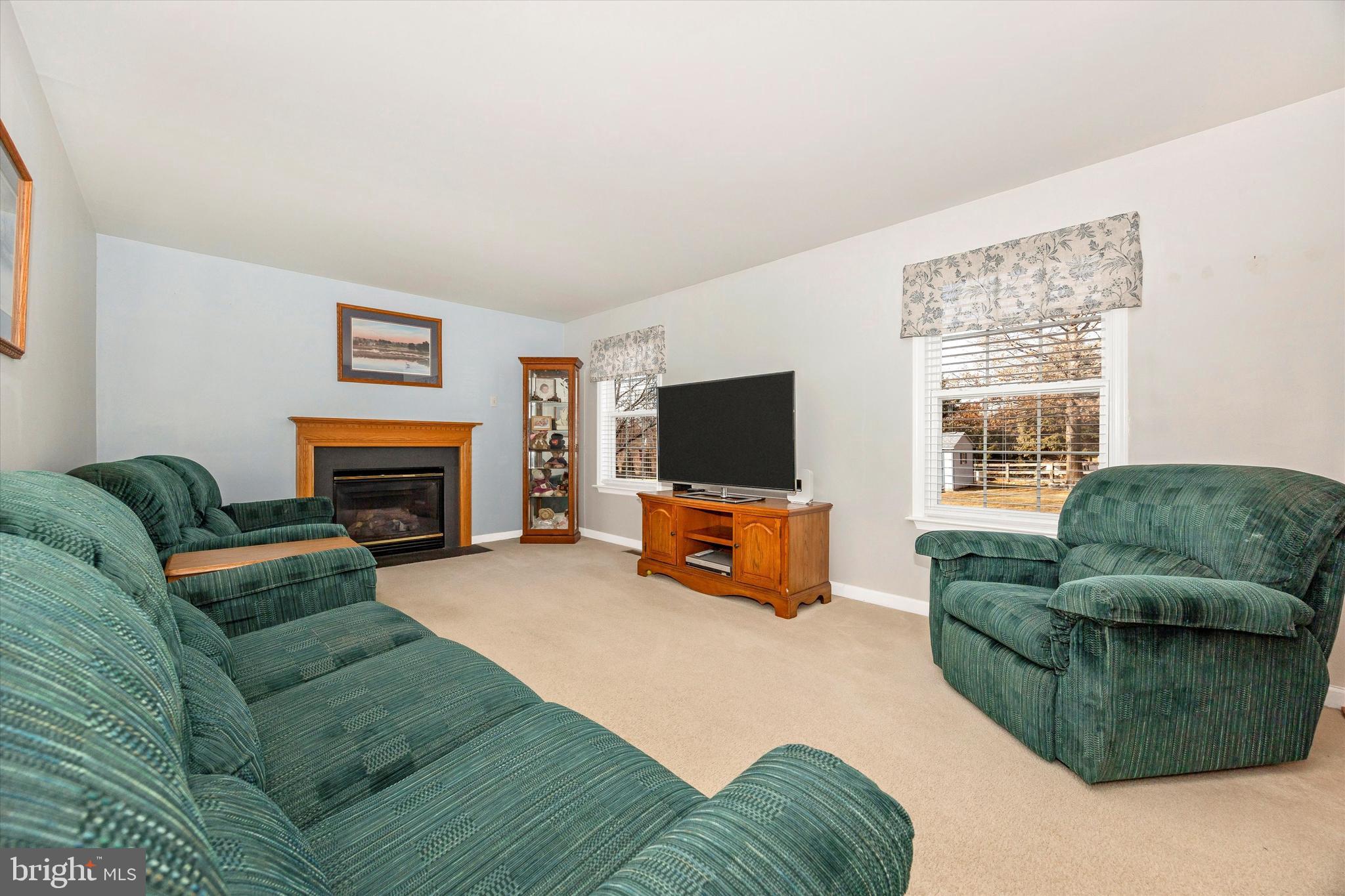 ROCKINGHAM - Residential