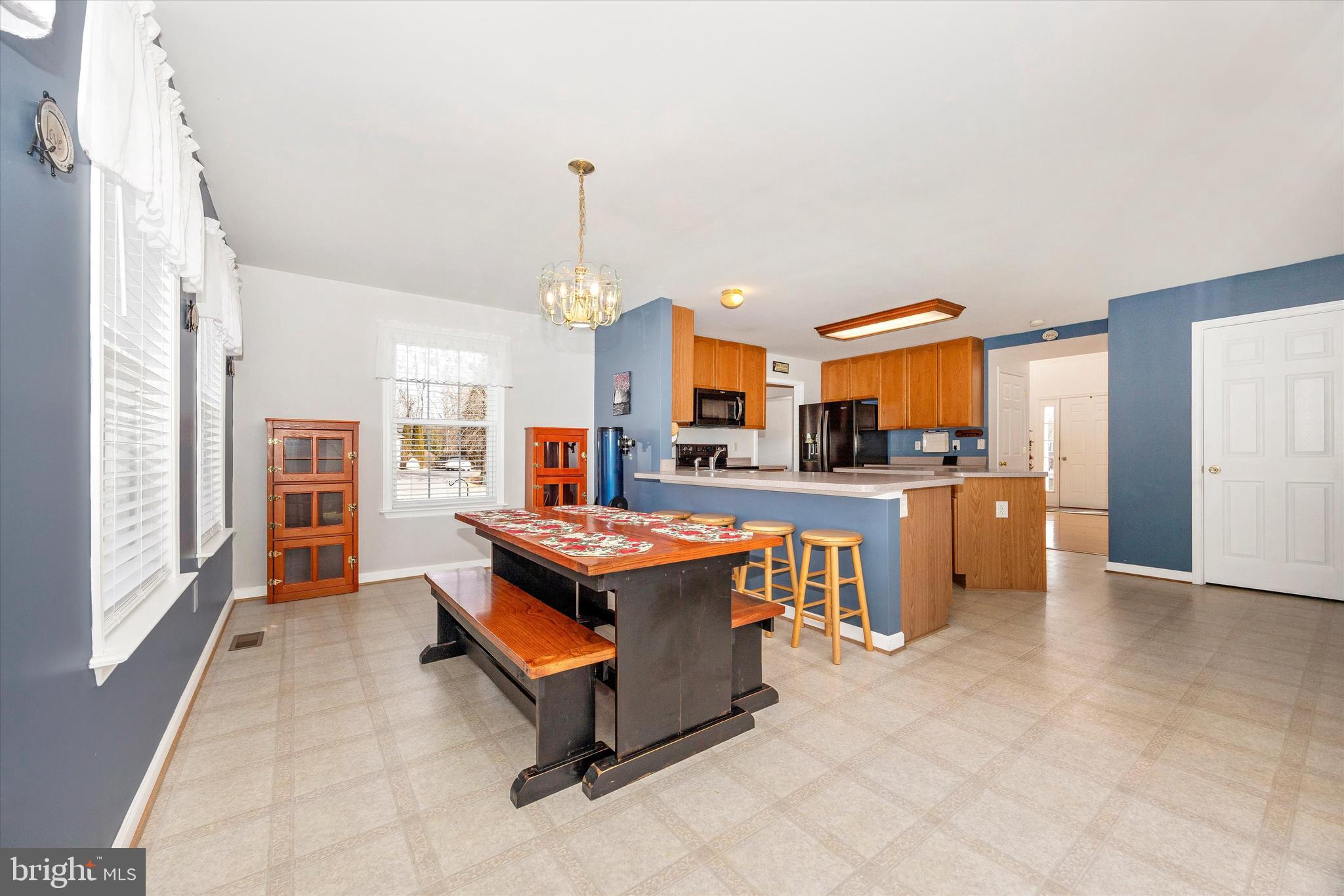 ROCKINGHAM - Residential