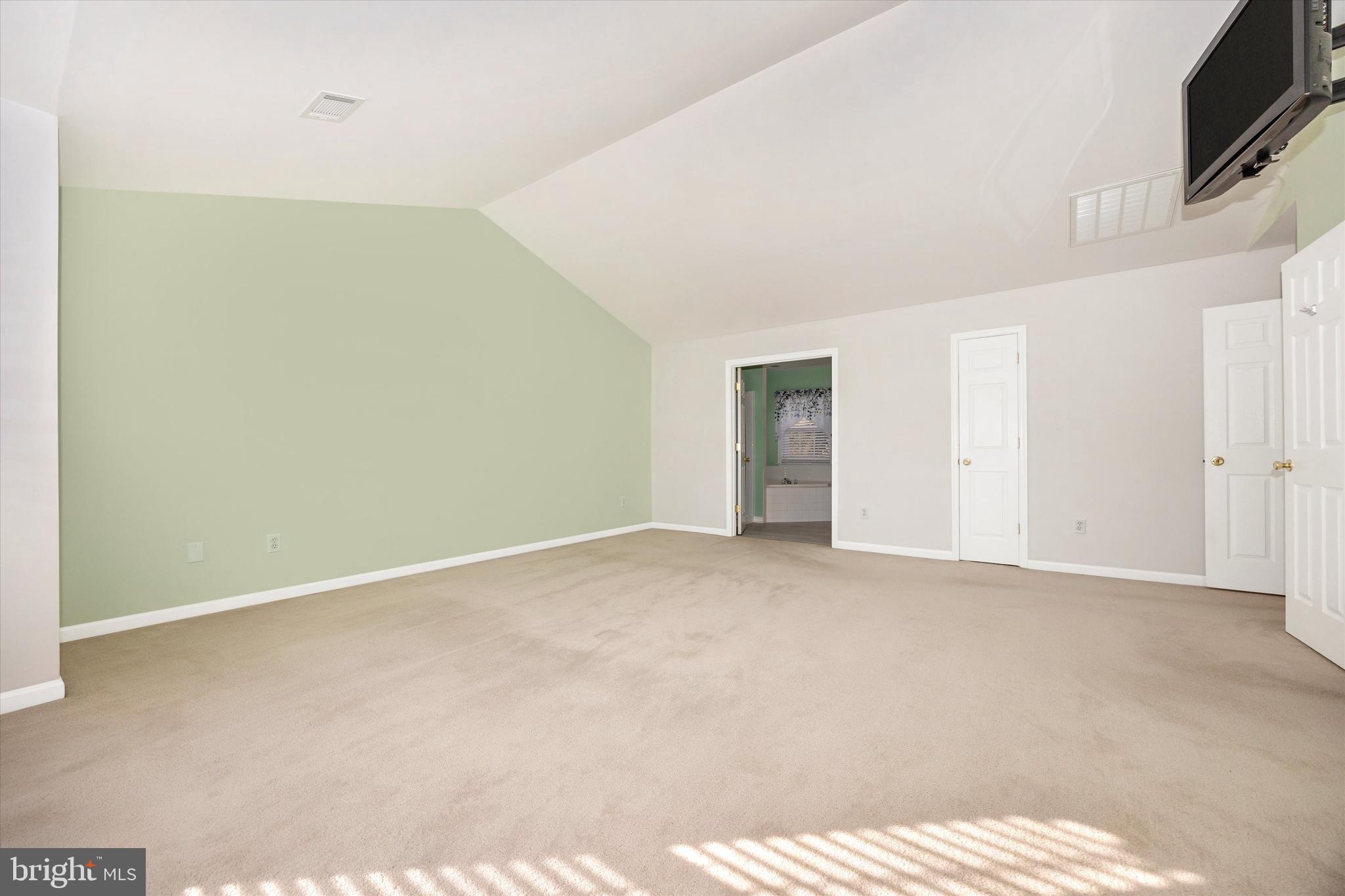 ROCKINGHAM - Residential