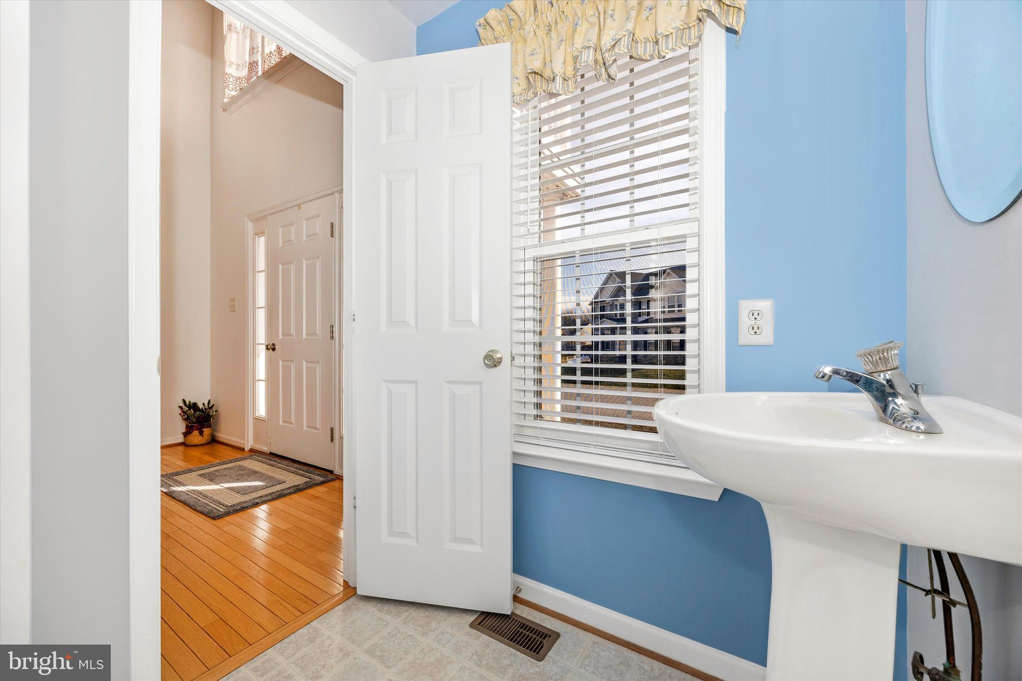 ROCKINGHAM - Residential