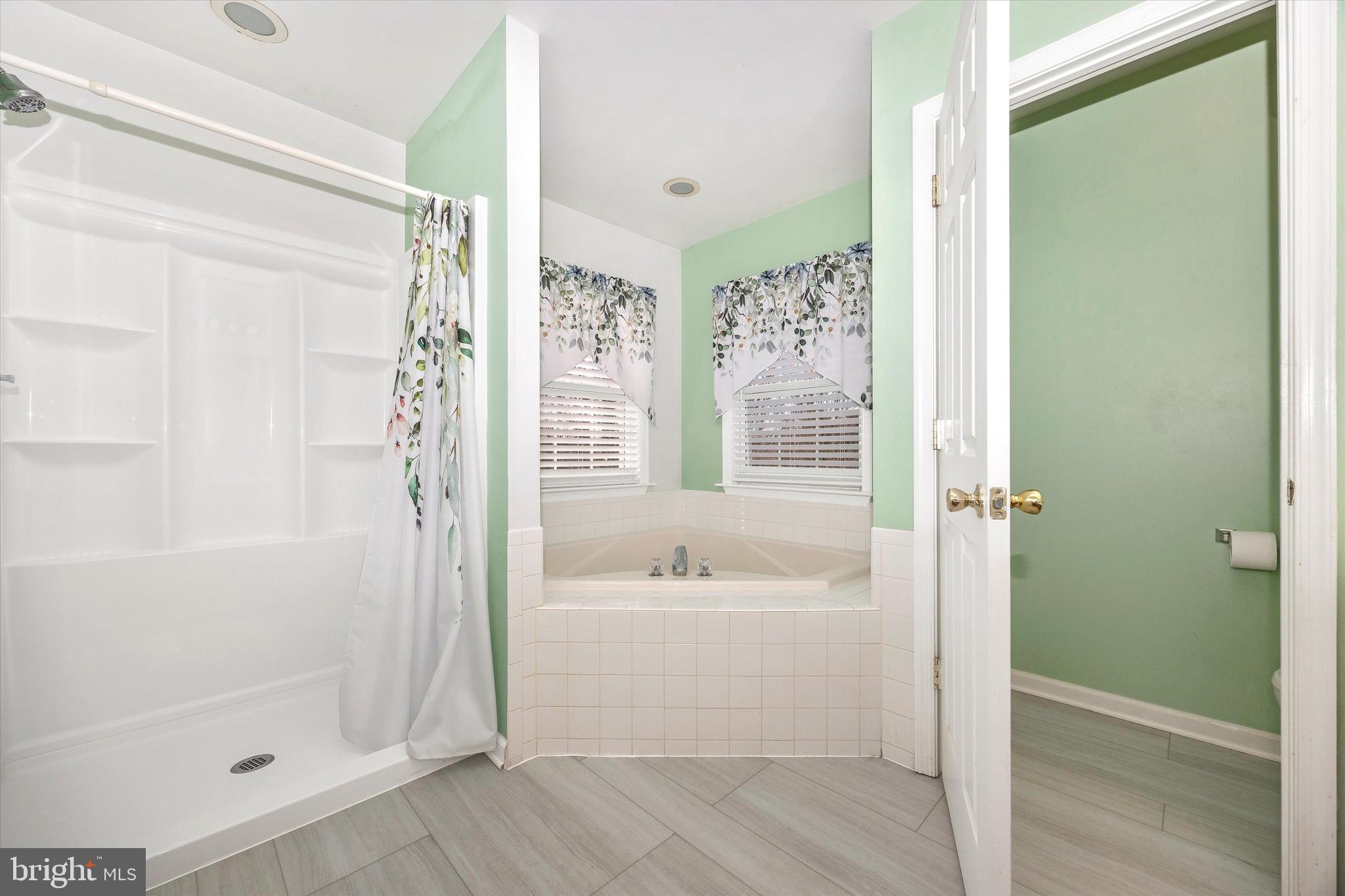 ROCKINGHAM - Residential