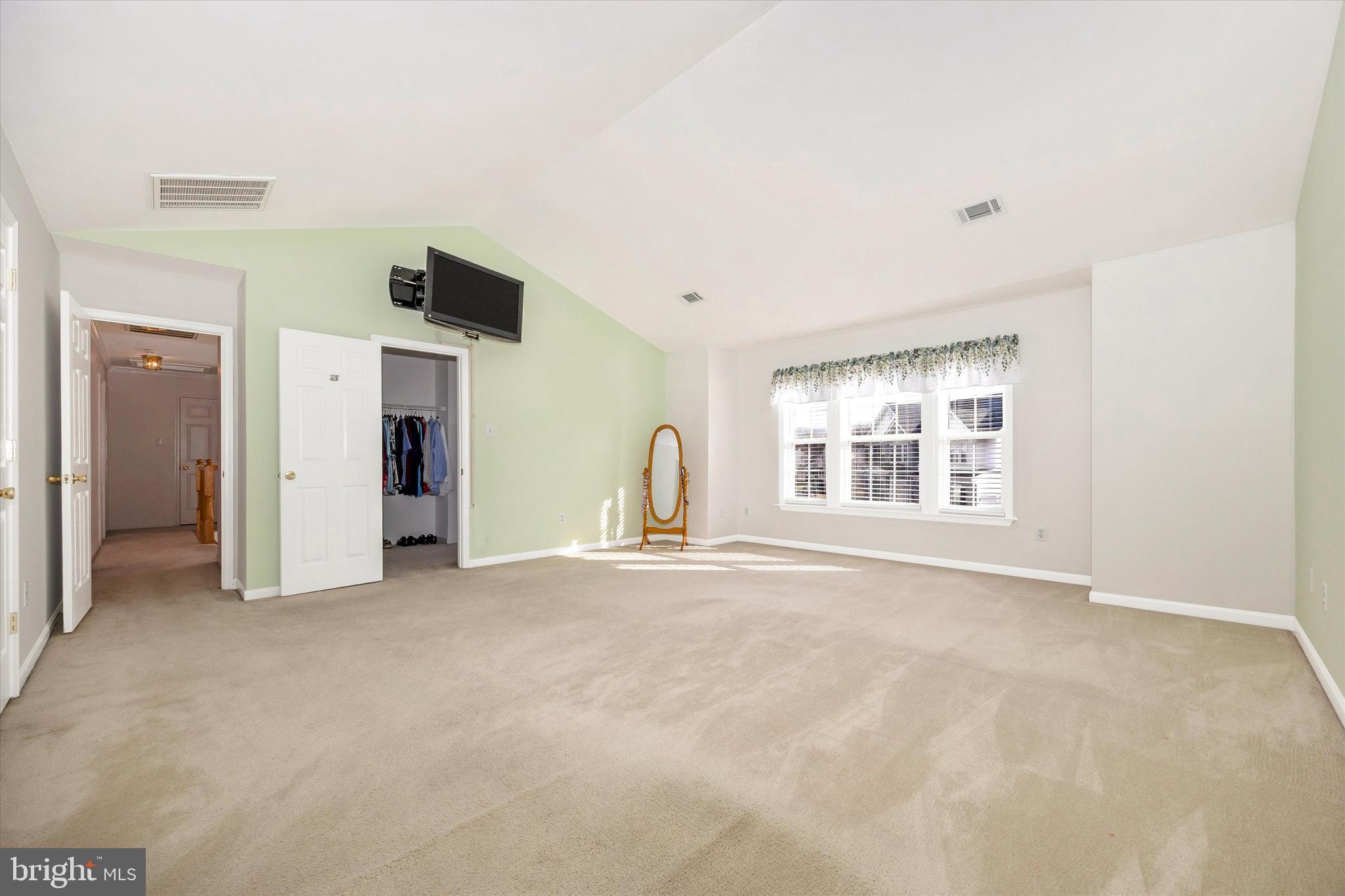 ROCKINGHAM - Residential