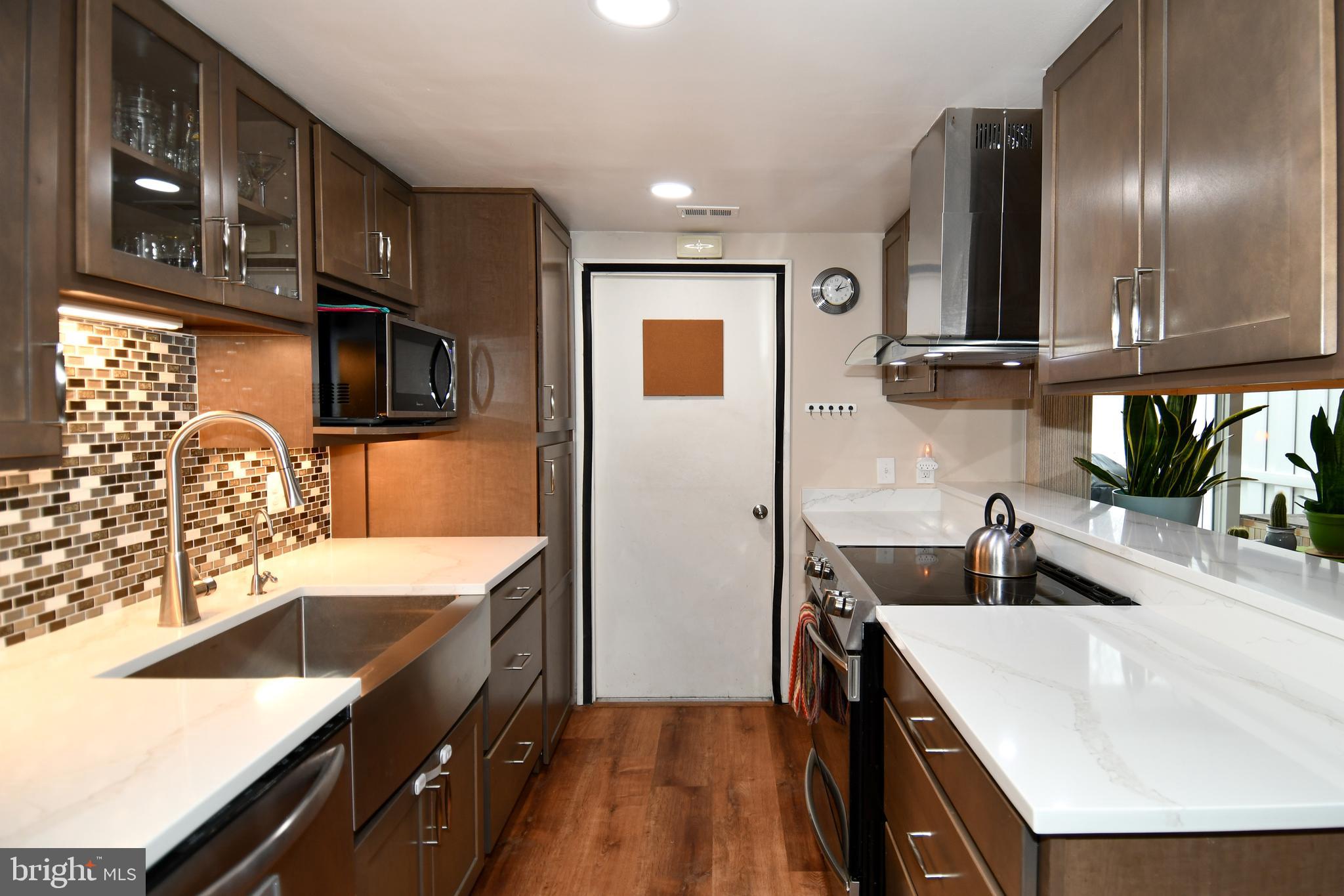 ROSSMOOR MUTUAL #9 - Residential