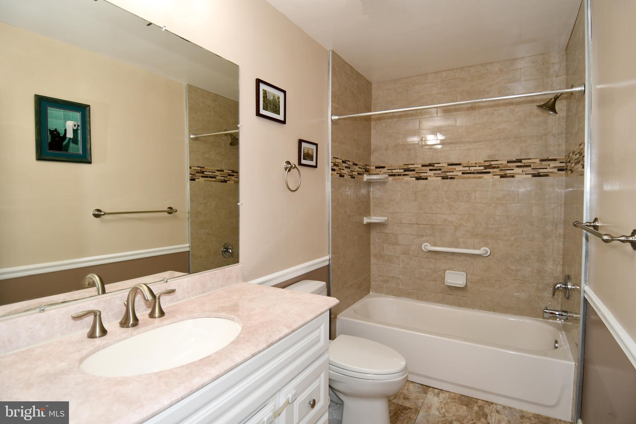 ROSSMOOR MUTUAL #9 - Residential