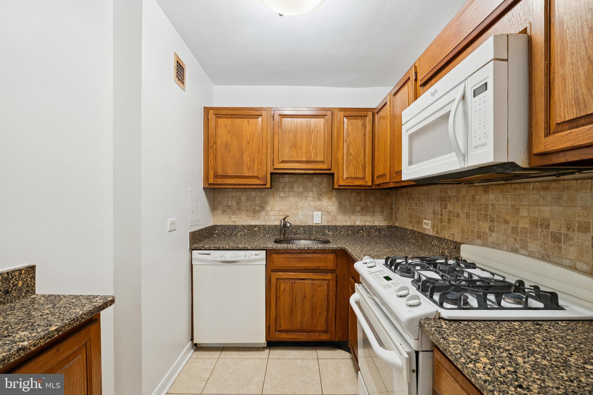 CARDINAL HOUSE - Residential