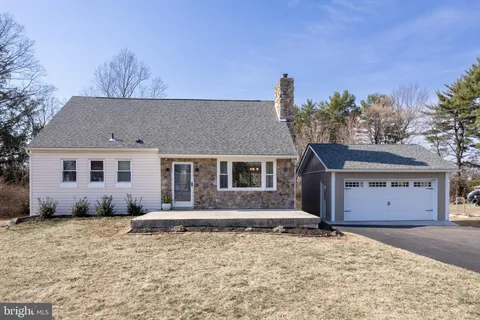 87 Cherry Avenue, Trappe, PA 19426 - MLS#: PAMC2132304