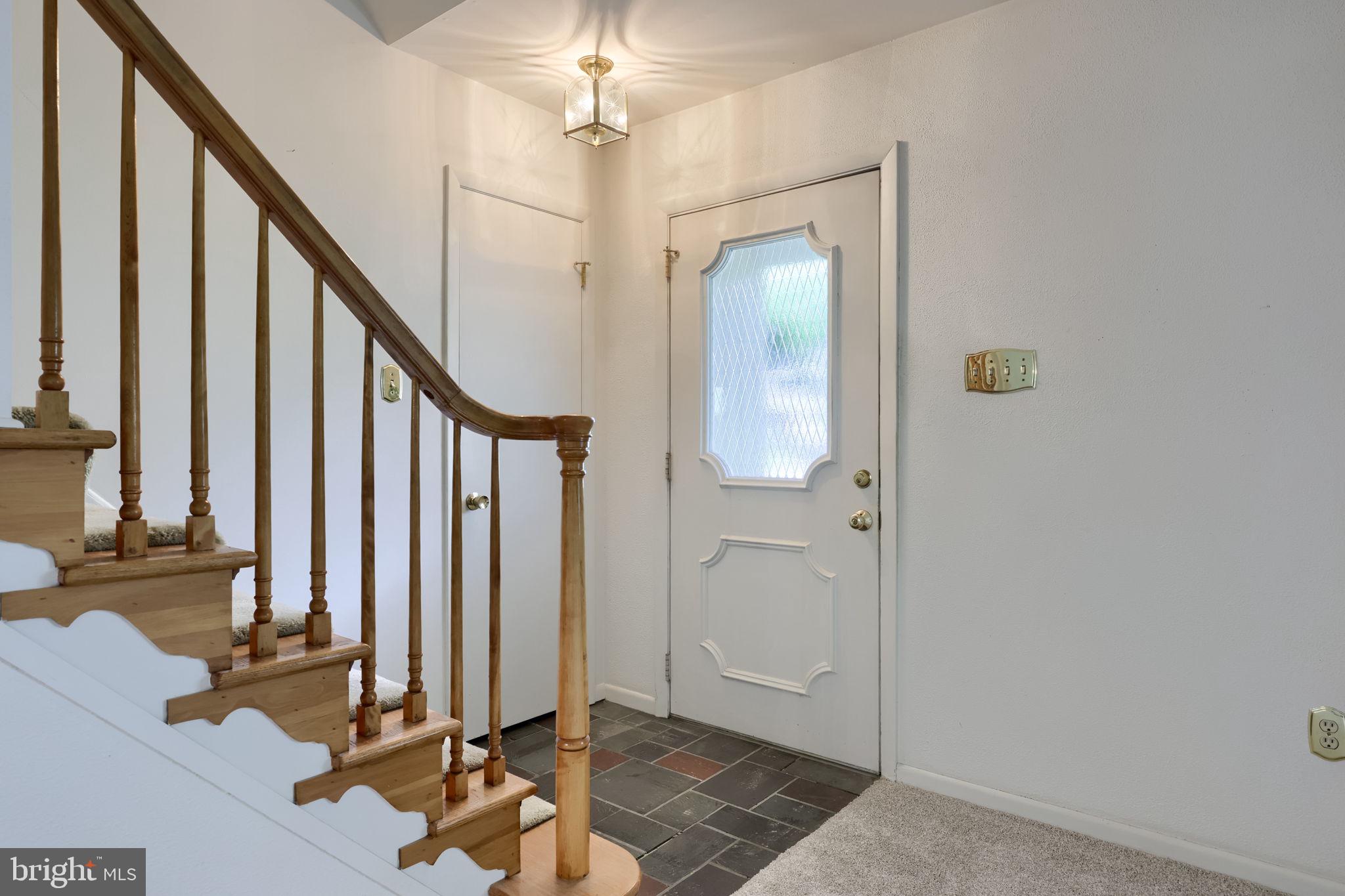 HAMILTON PARK - Residential
