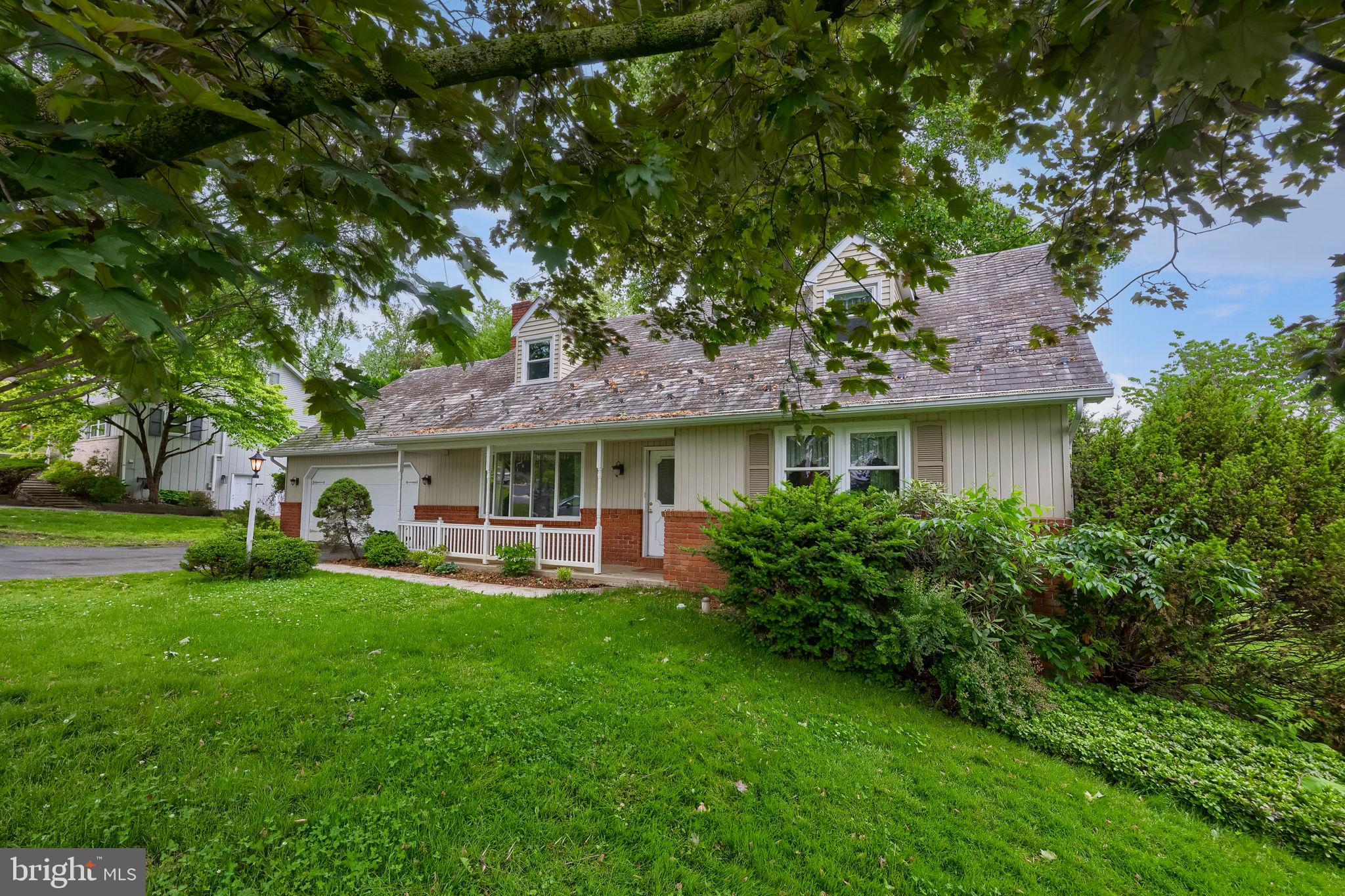 HAMILTON PARK - Residential