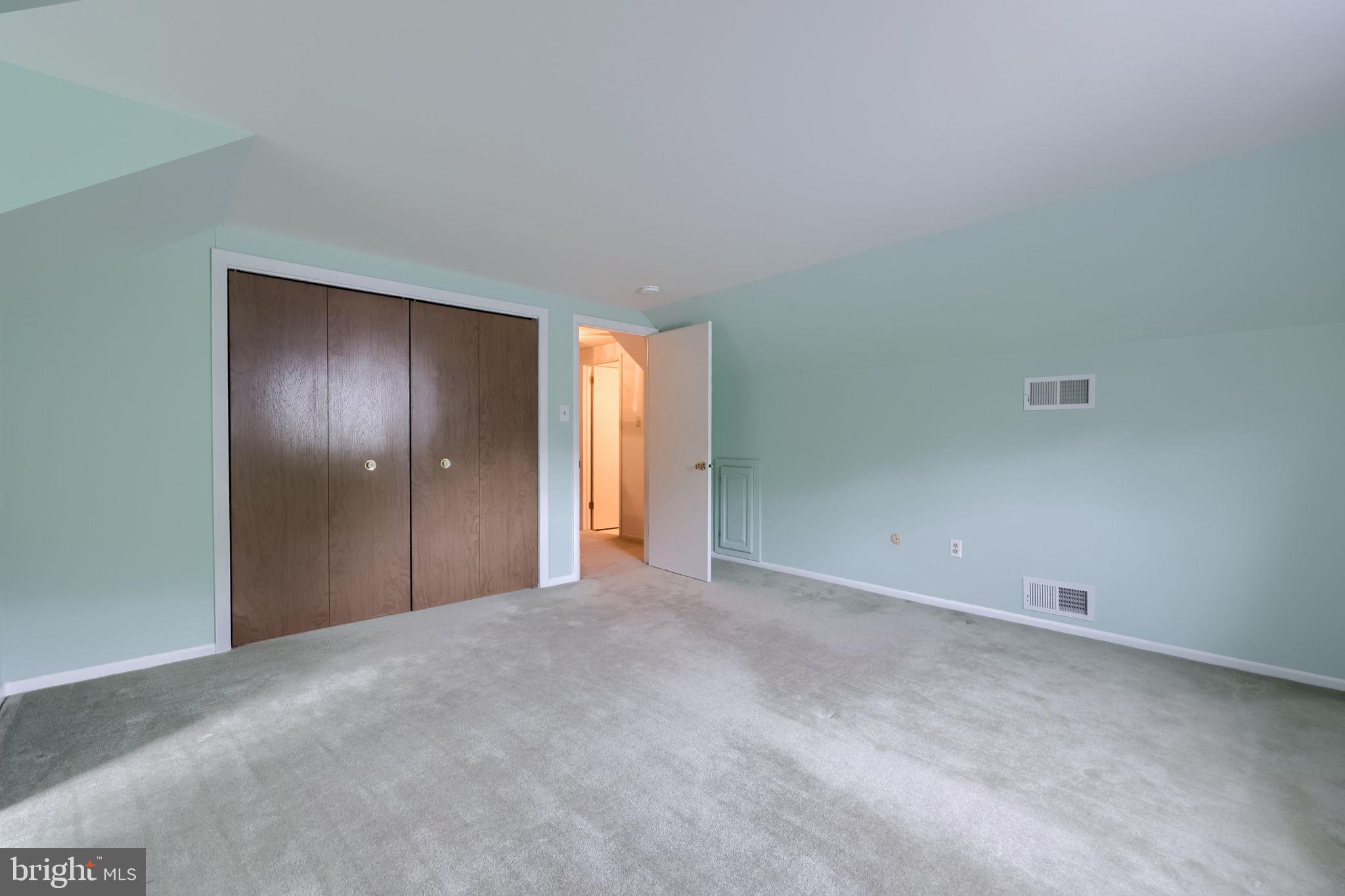HAMILTON PARK - Residential
