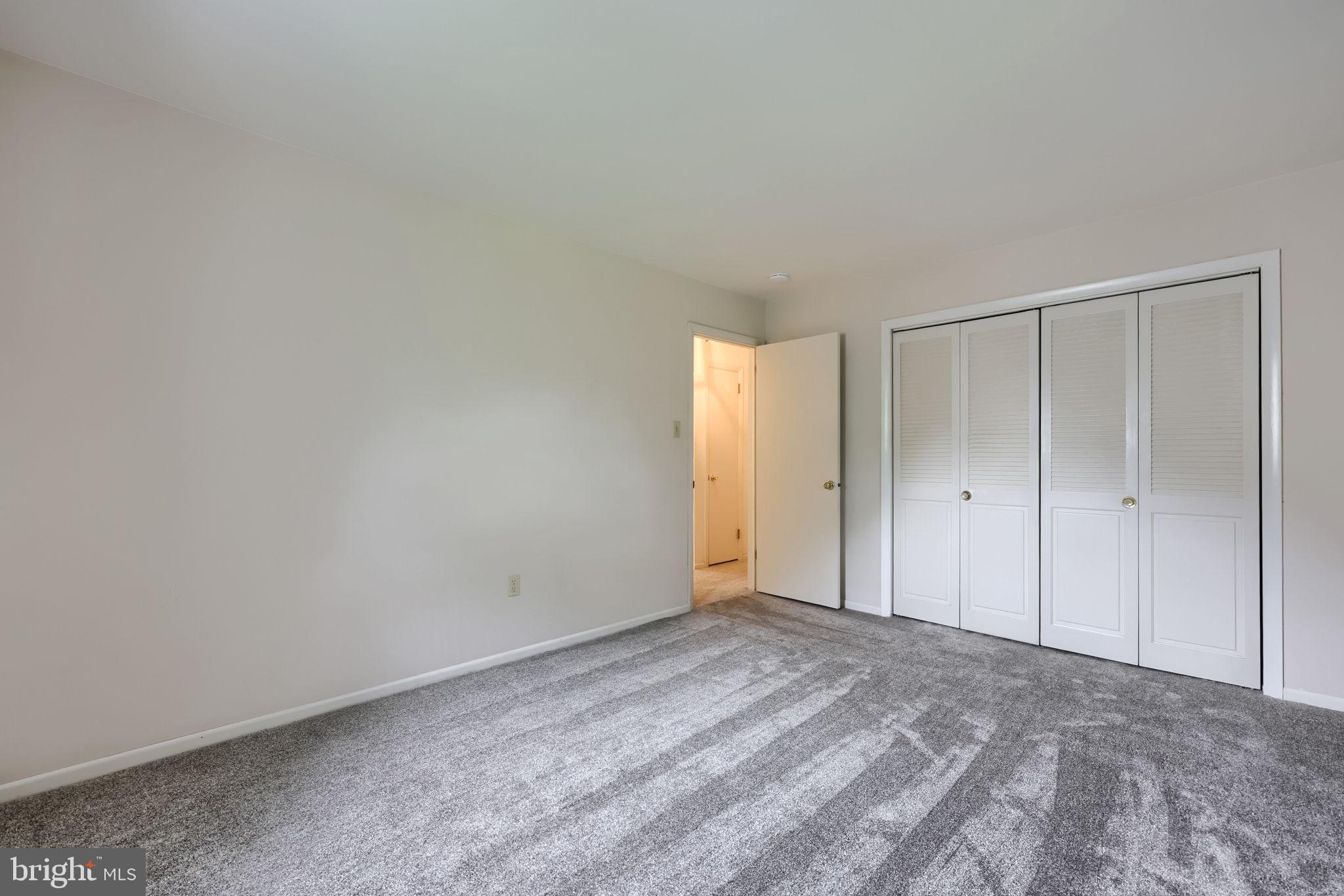 HAMILTON PARK - Residential