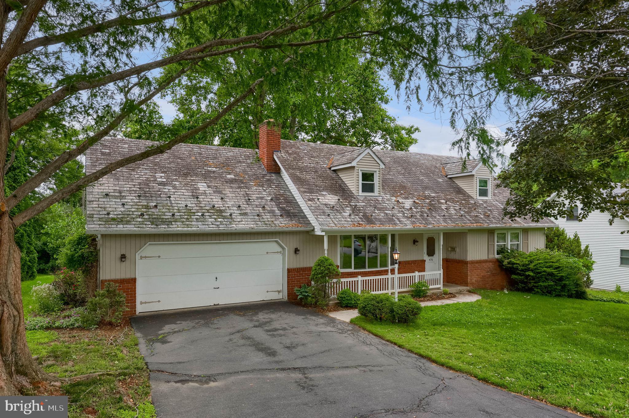 HAMILTON PARK - Residential