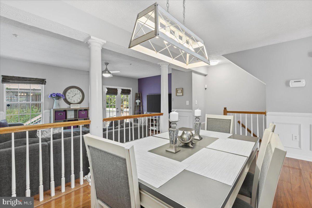 CARRIAGE PINES/LAKE VILL - Residential