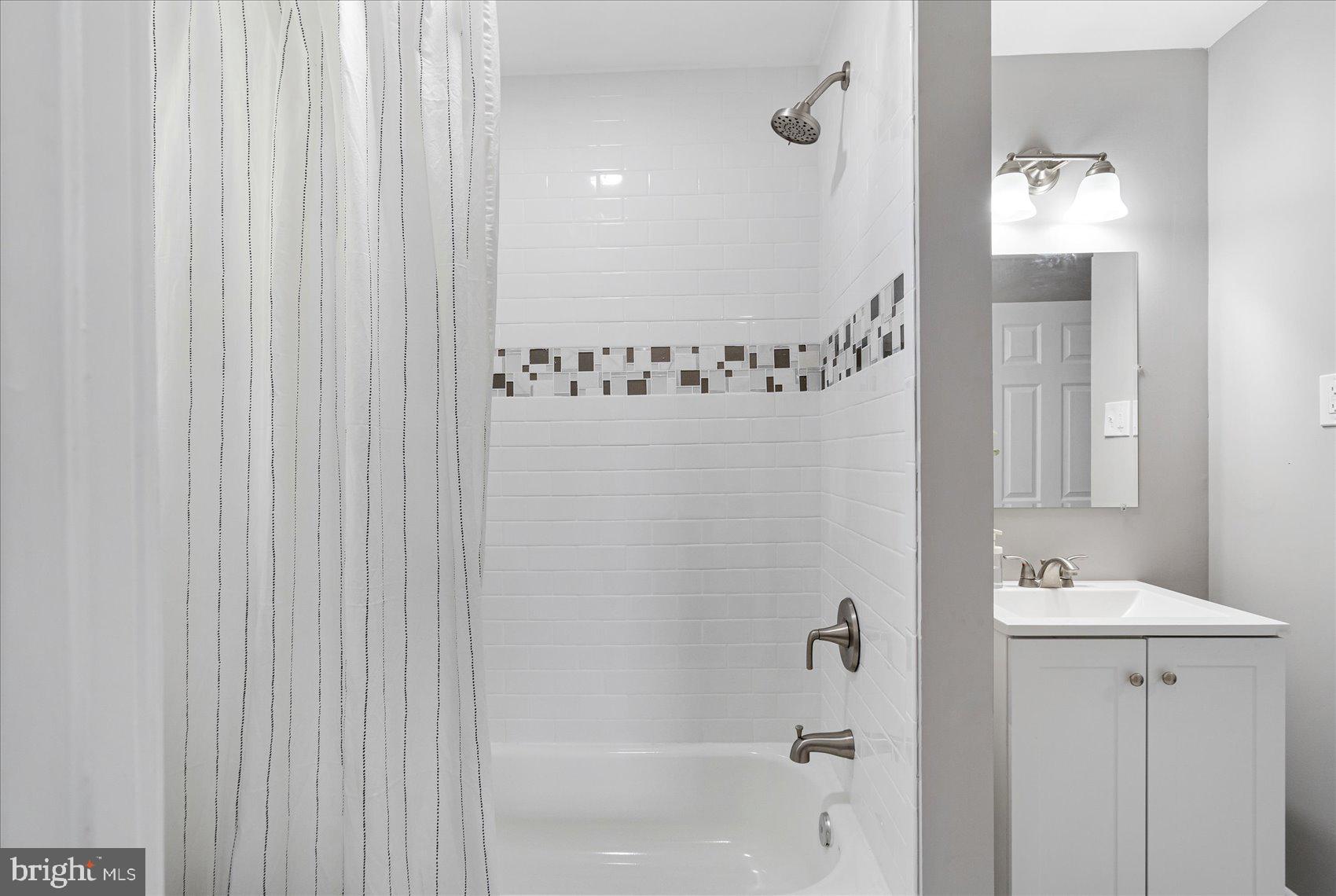 STONEYBROOK NORTH - Residential