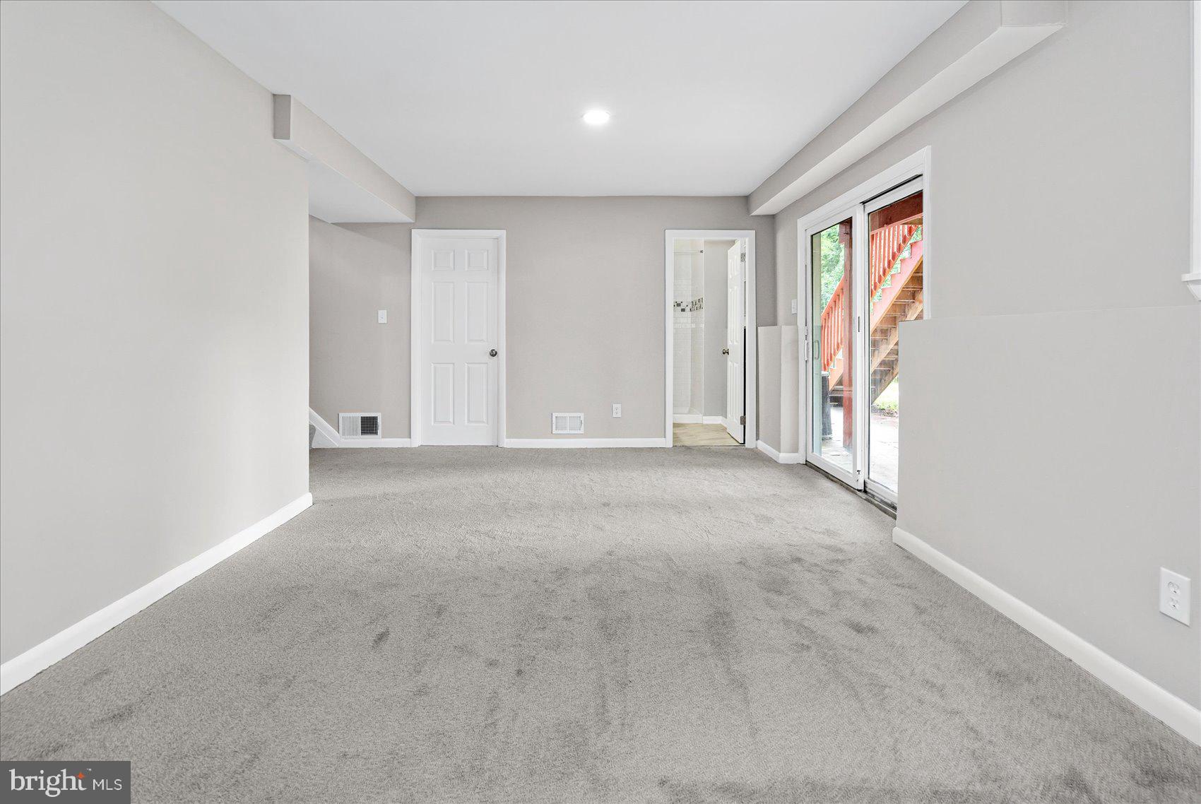 STONEYBROOK NORTH - Residential