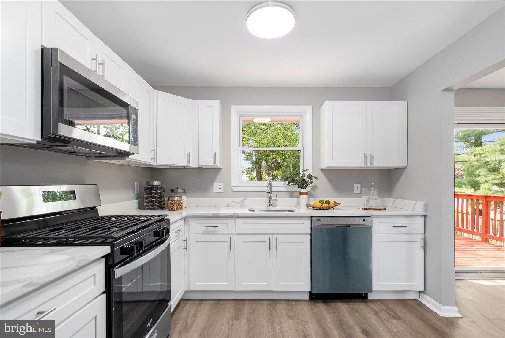 STONEYBROOK NORTH - Residential