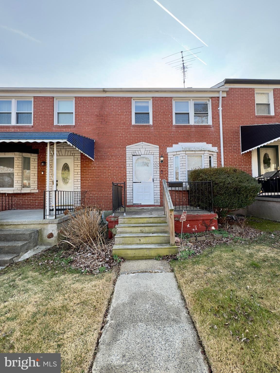 IDLEWOOD - Residential Lease