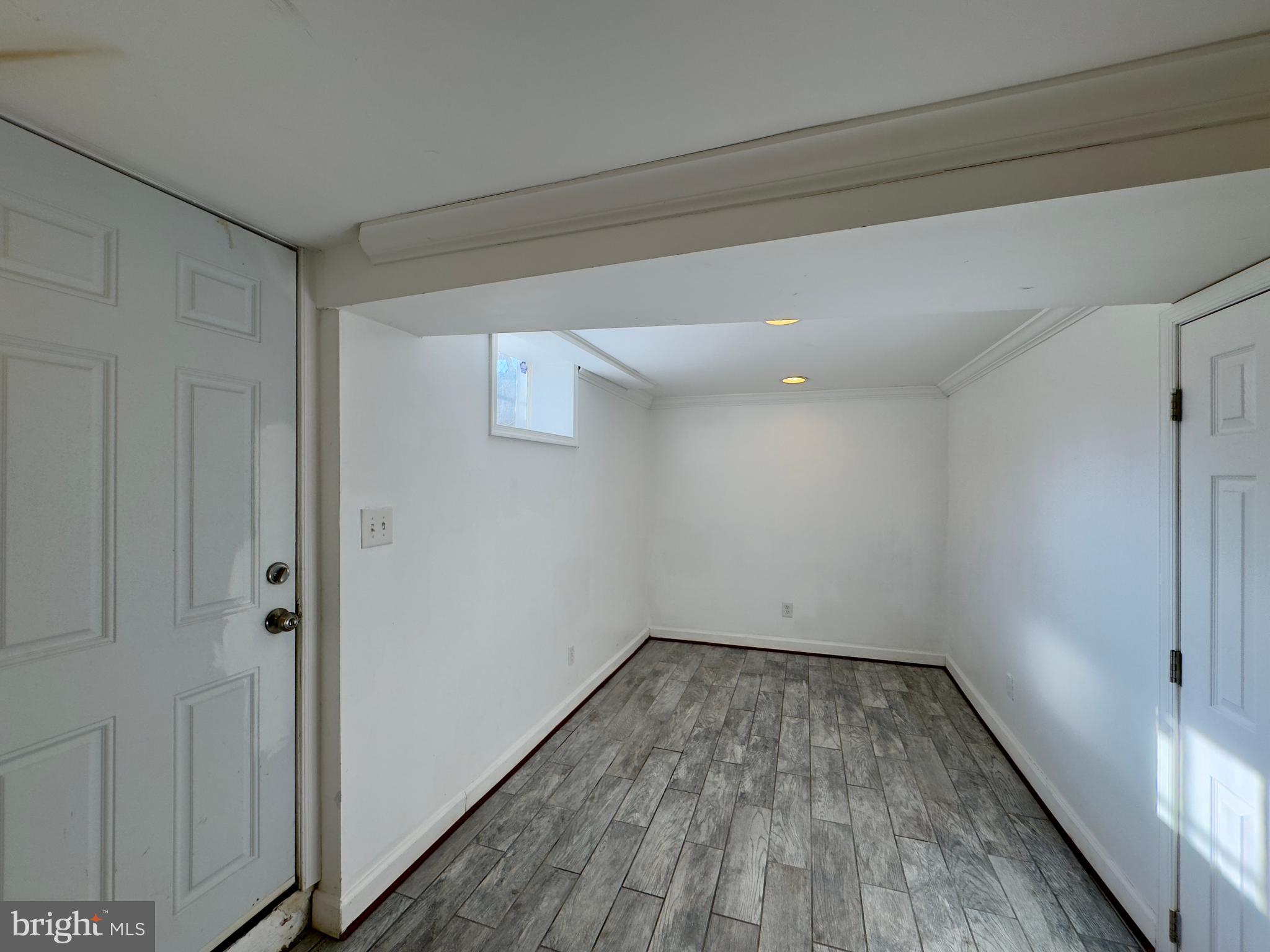 IDLEWOOD - Residential Lease