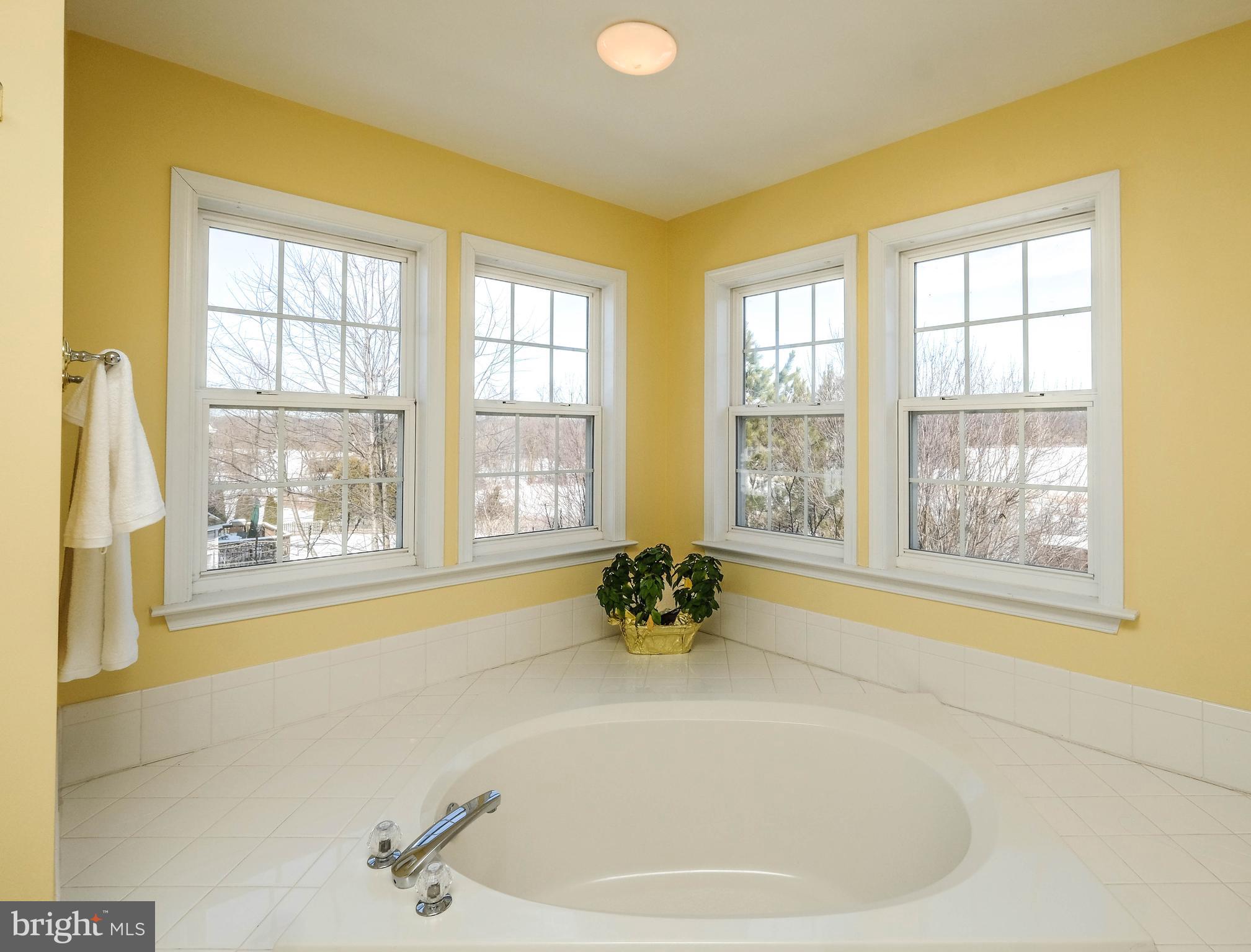 WILLOW SPRINGS ACRES - Residential