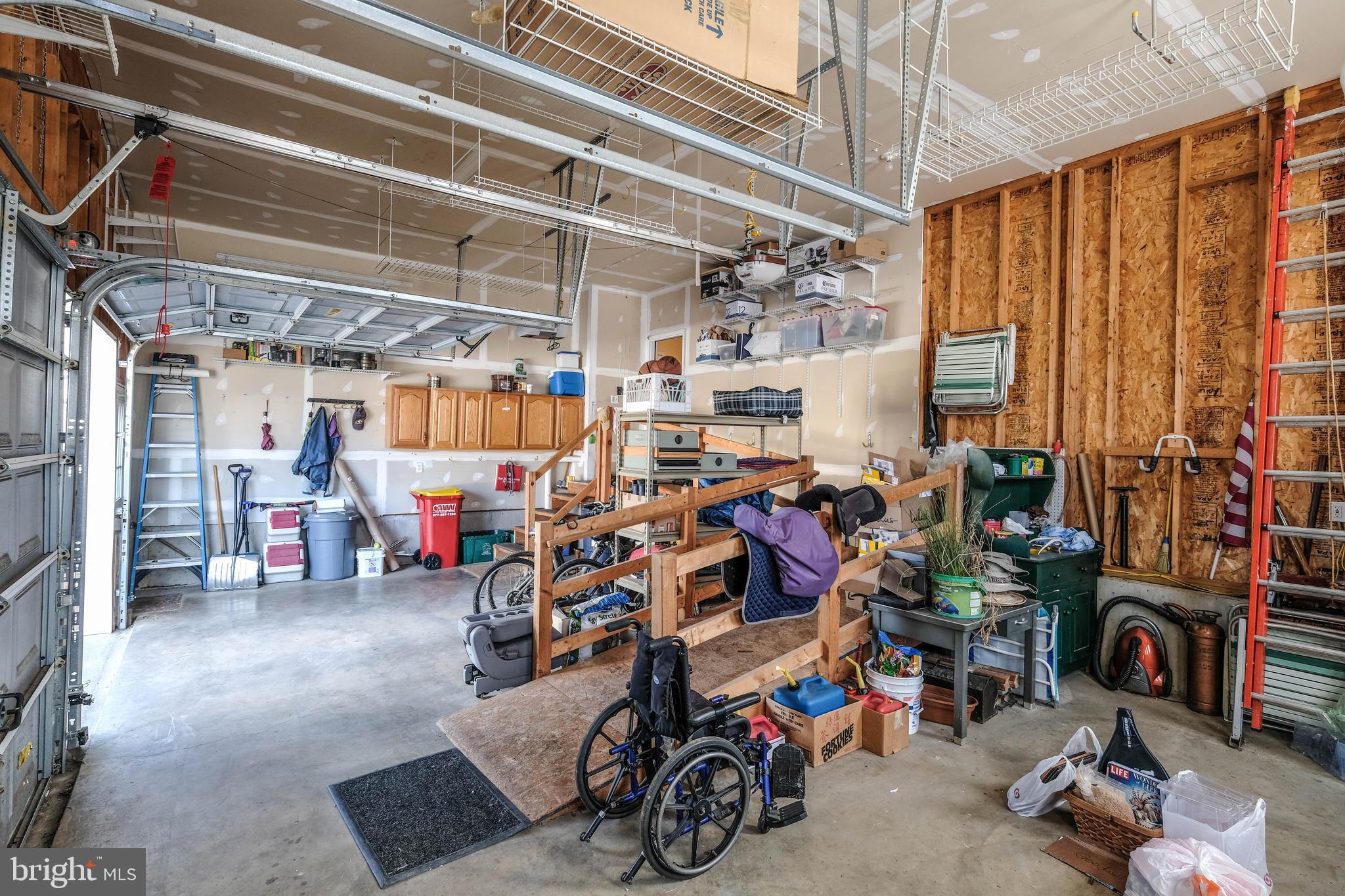 WILLOW SPRINGS ACRES - Residential