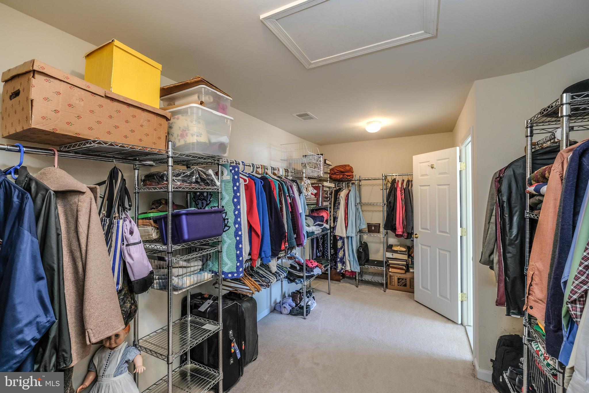 WILLOW SPRINGS ACRES - Residential