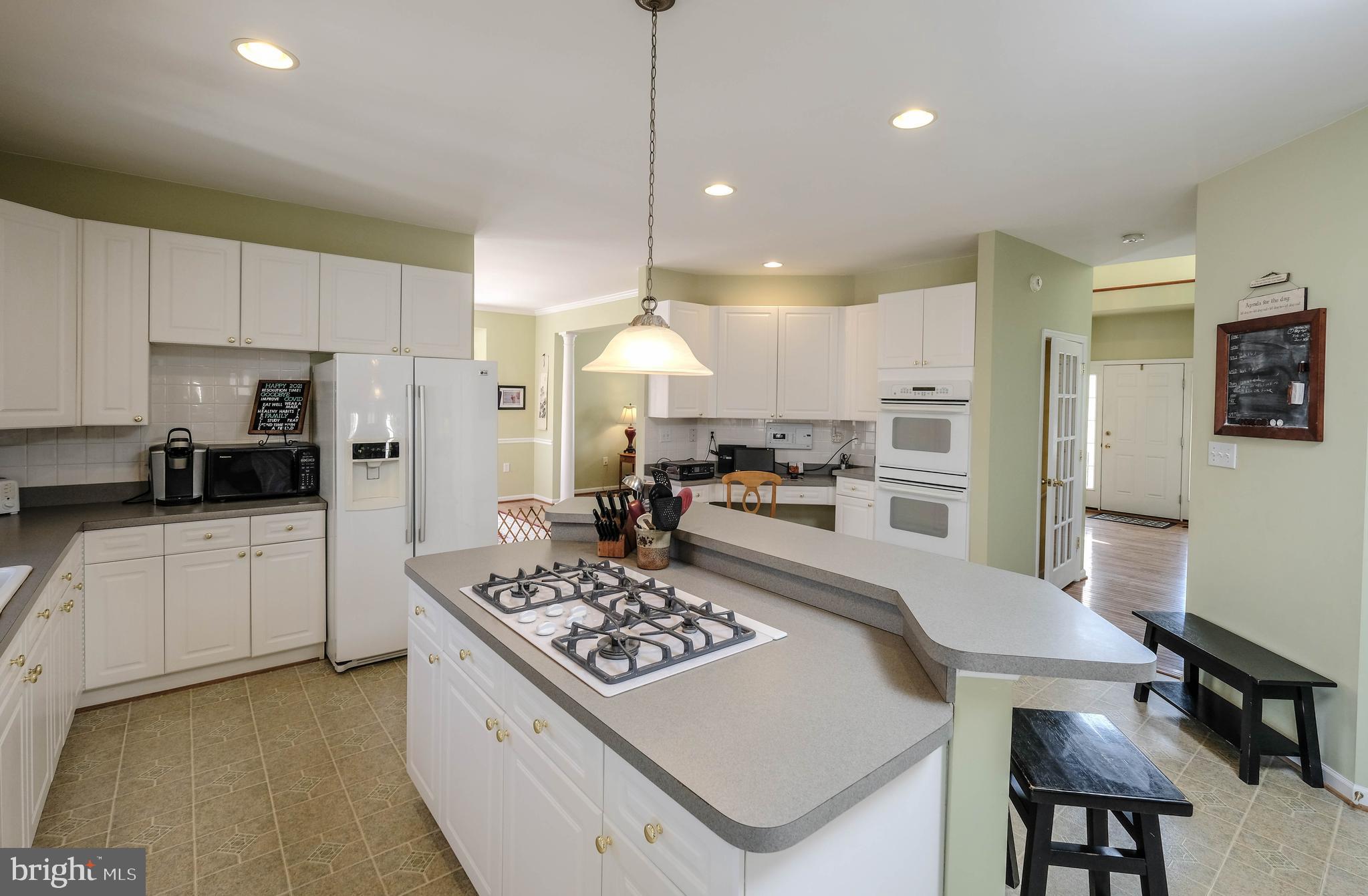 WILLOW SPRINGS ACRES - Residential