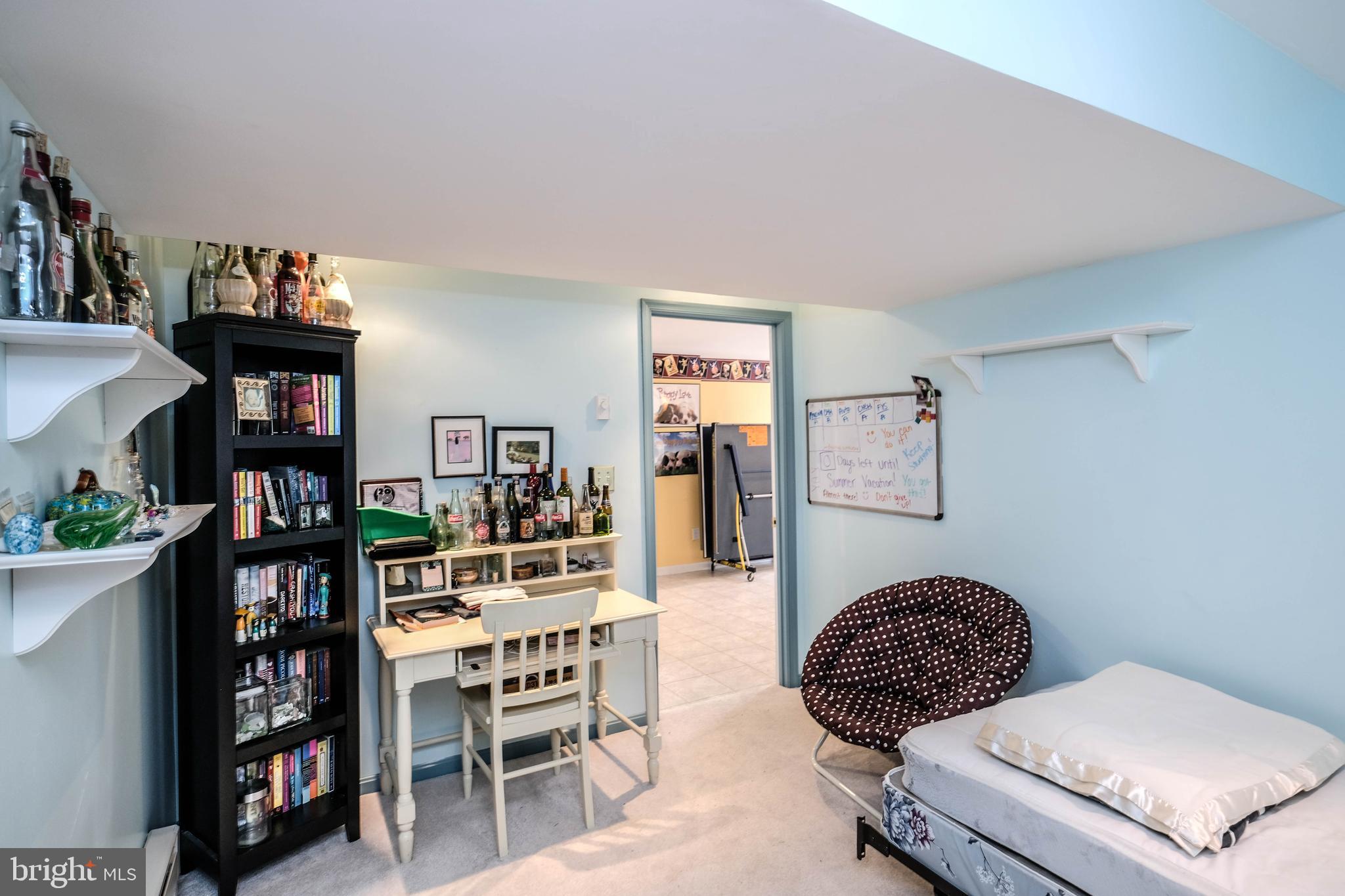 WILLOW SPRINGS ACRES - Residential