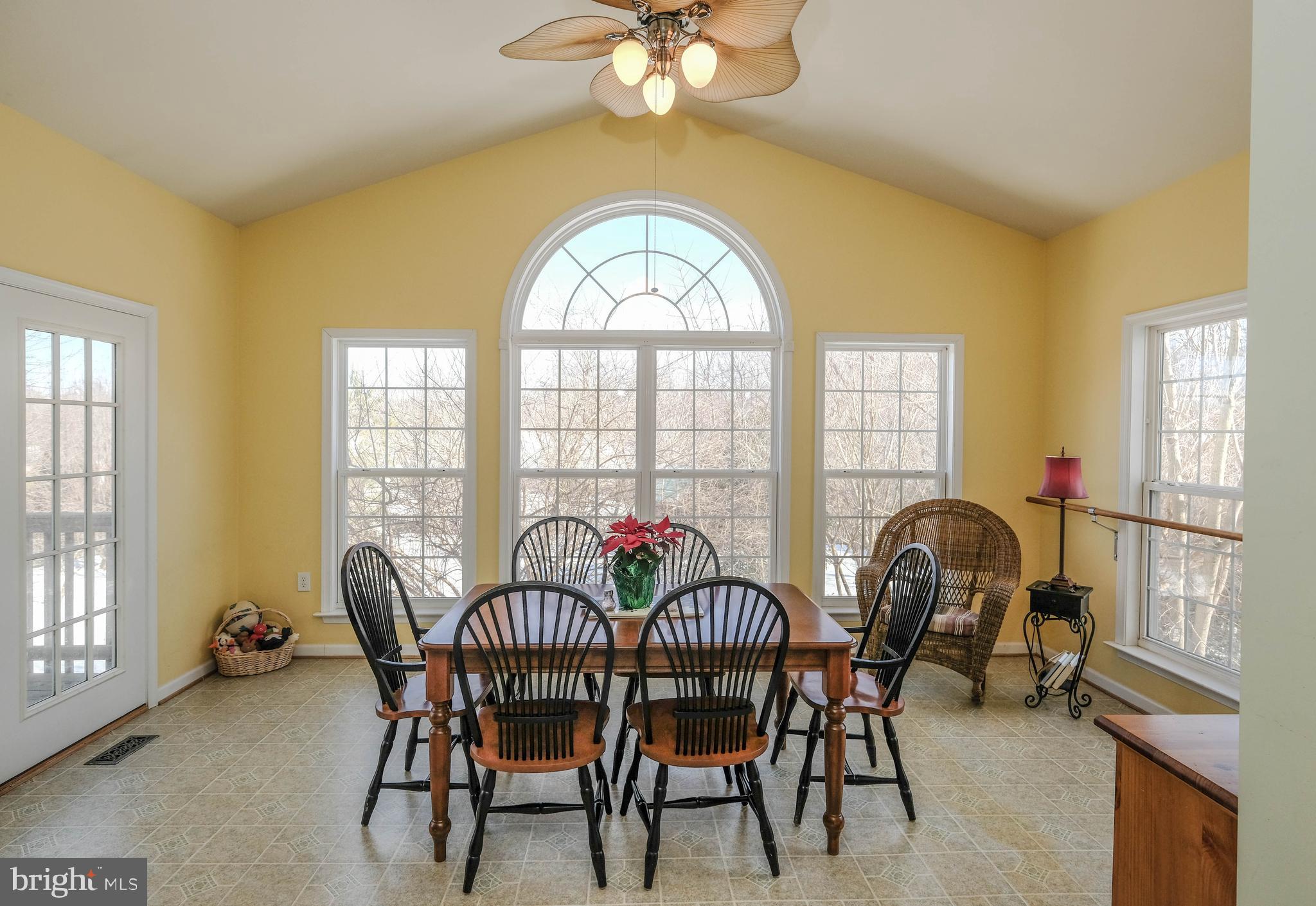 WILLOW SPRINGS ACRES - Residential