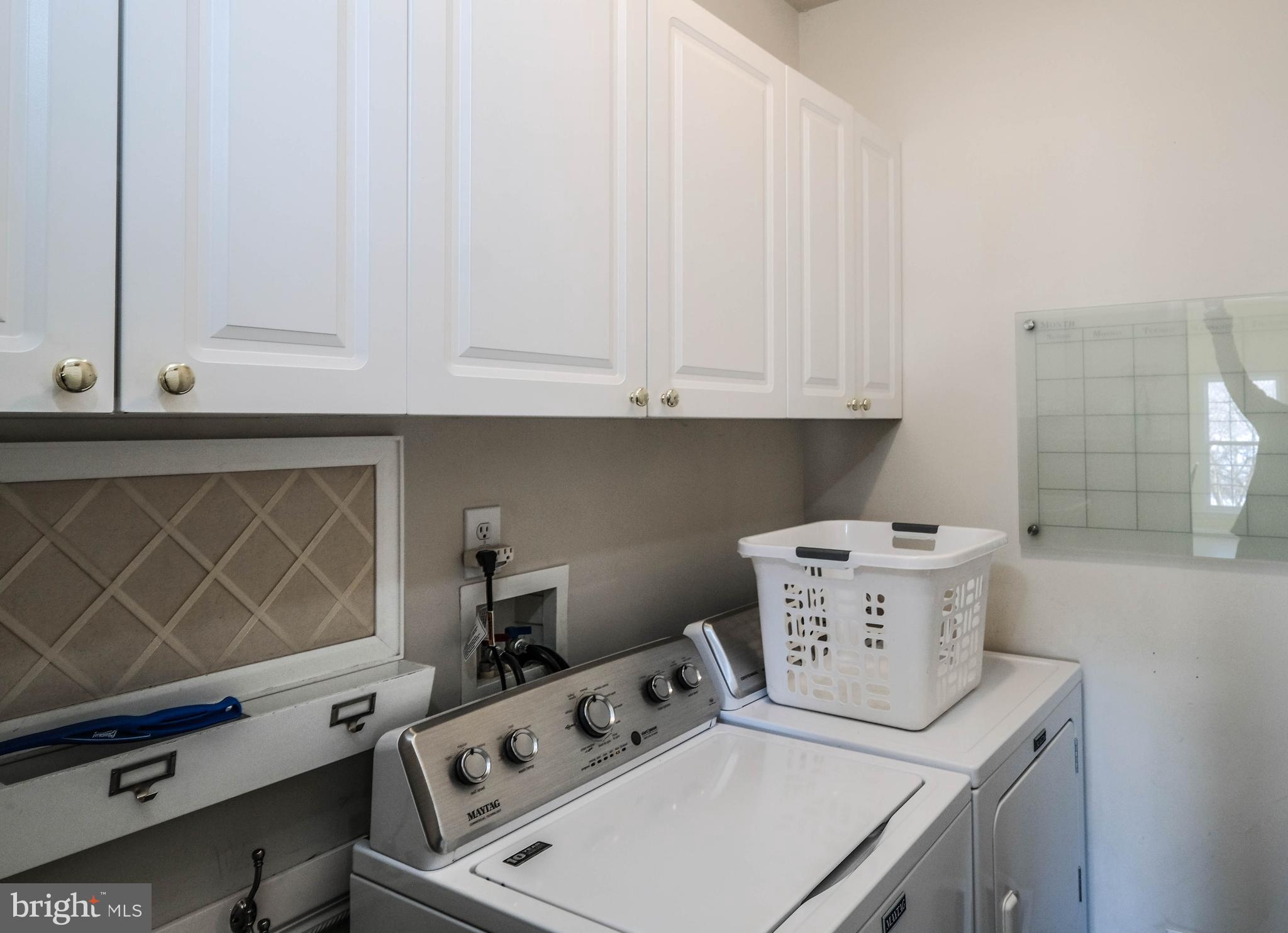 WILLOW SPRINGS ACRES - Residential