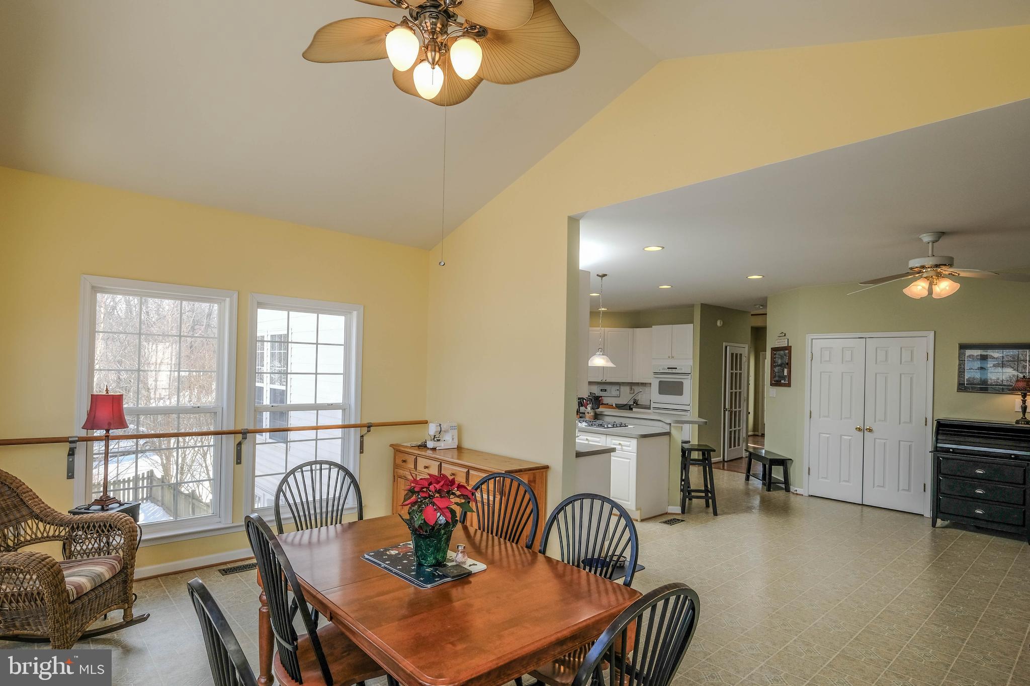 WILLOW SPRINGS ACRES - Residential