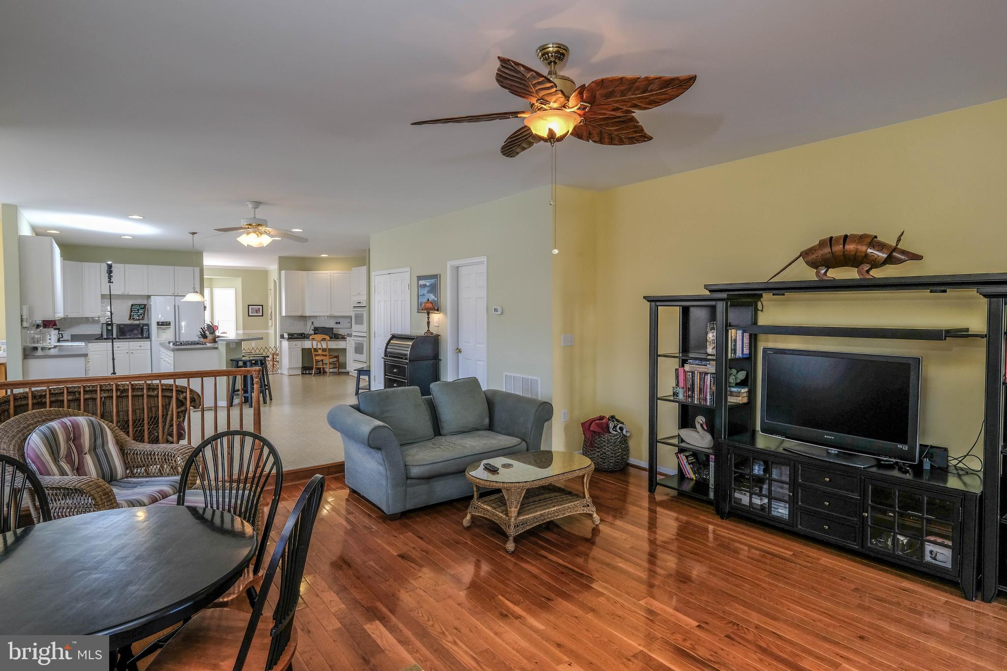 WILLOW SPRINGS ACRES - Residential