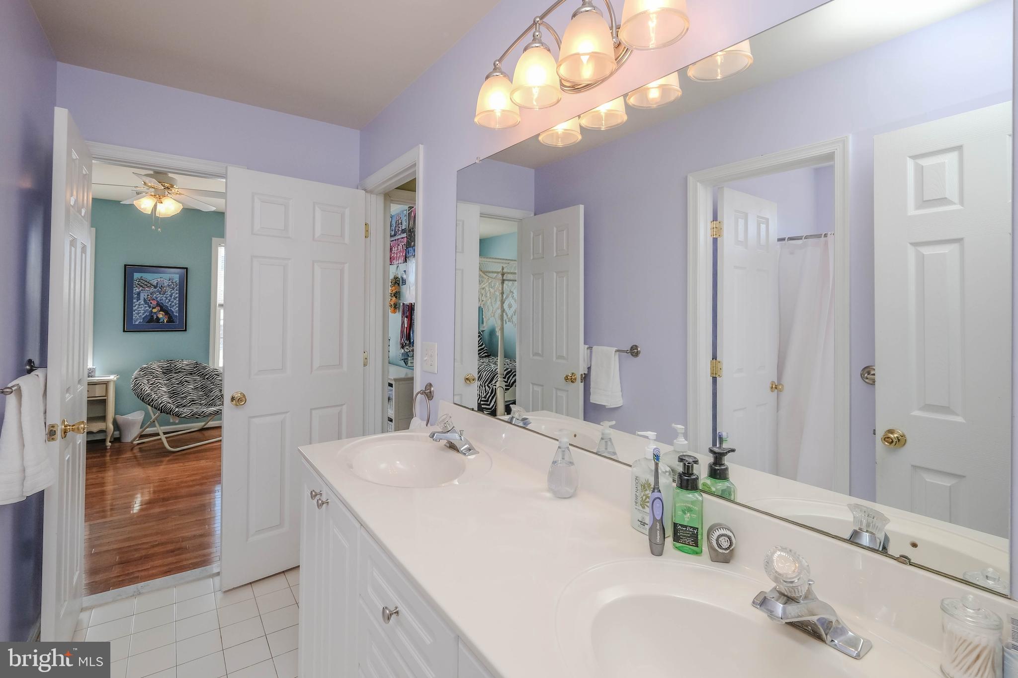 WILLOW SPRINGS ACRES - Residential