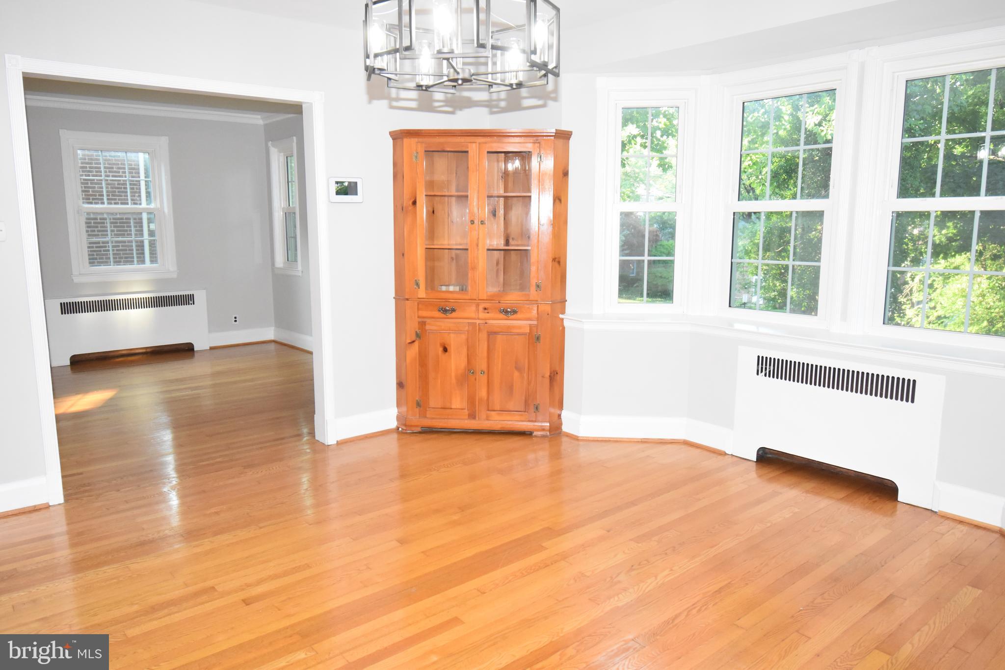 BELVEDERE SQUARE - Residential