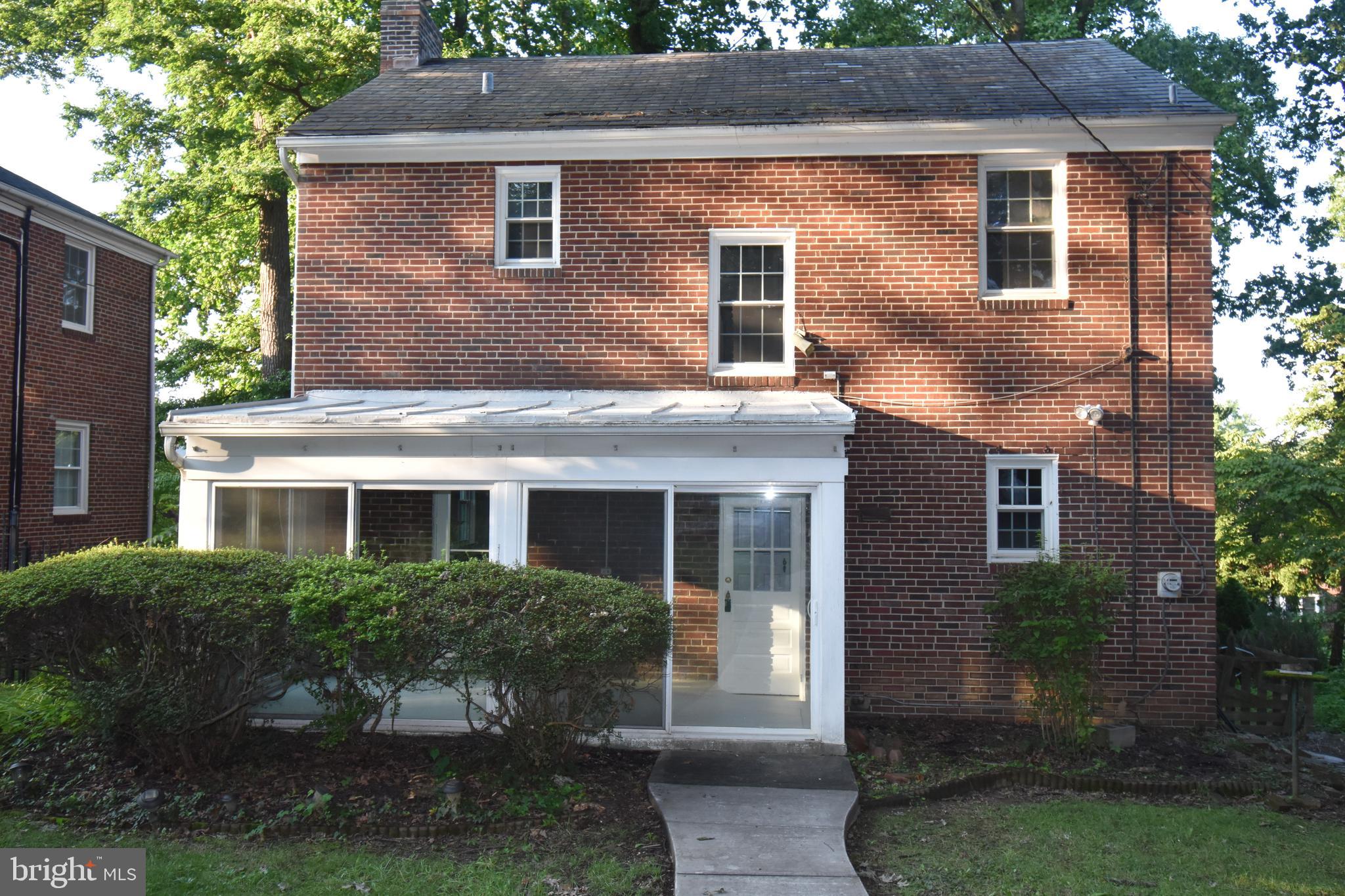 BELVEDERE SQUARE - Residential