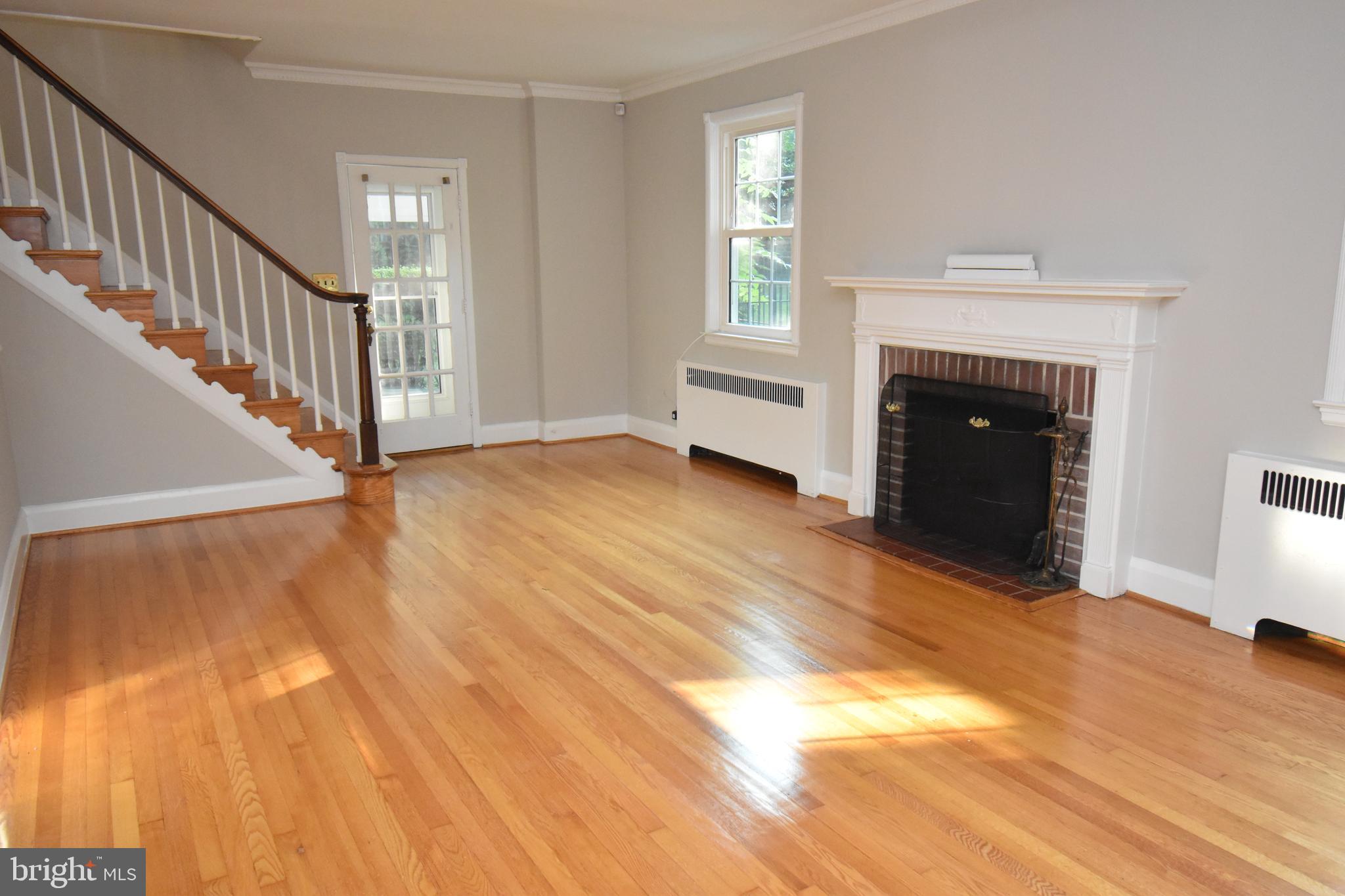 BELVEDERE SQUARE - Residential