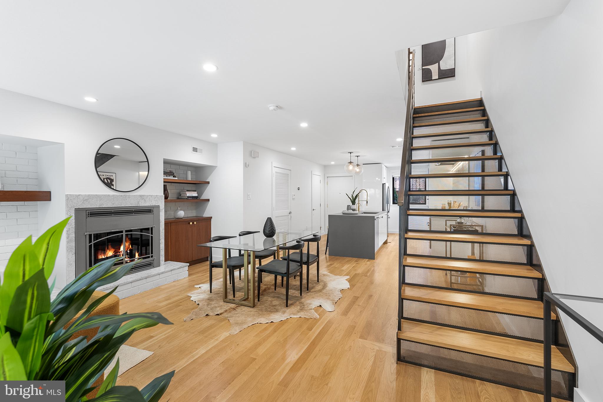 SOCIETY HILL - Residential