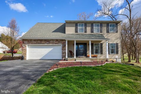 Photo of 31 W Elm Street, CONESTOGA, PA 17516 (MLS # PALA2065624)