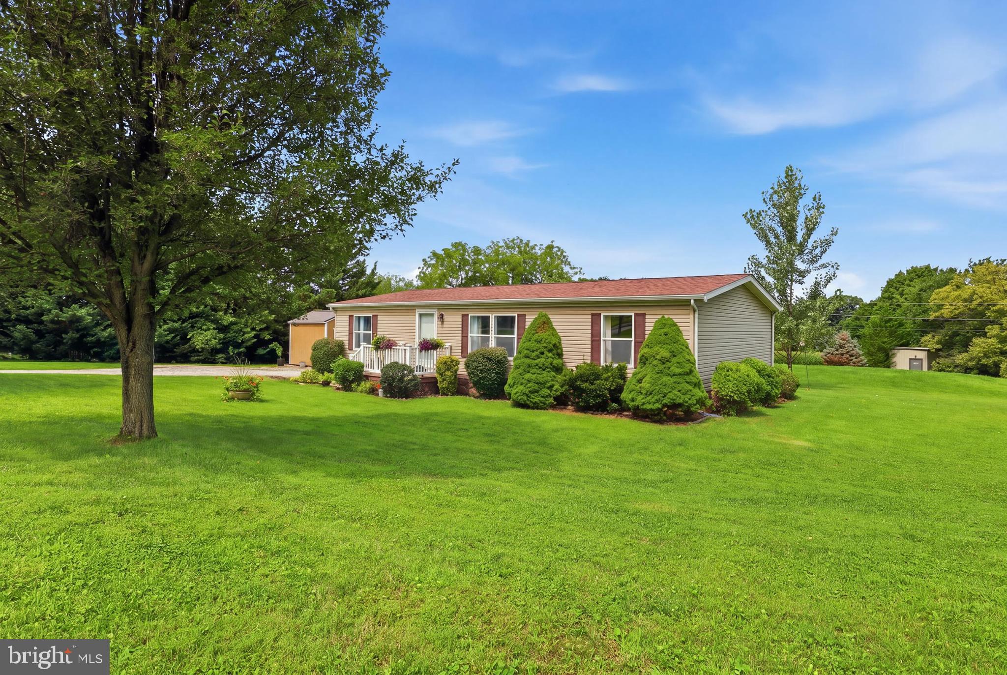 13 CREST HILL LANE