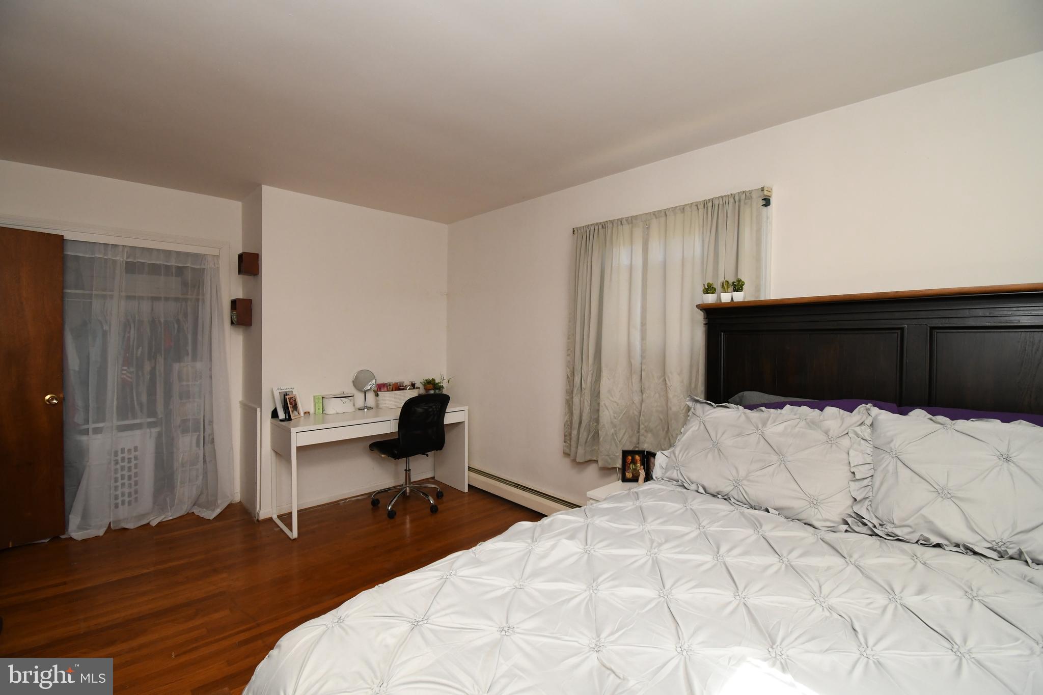 AMITY GARDENS - Residential