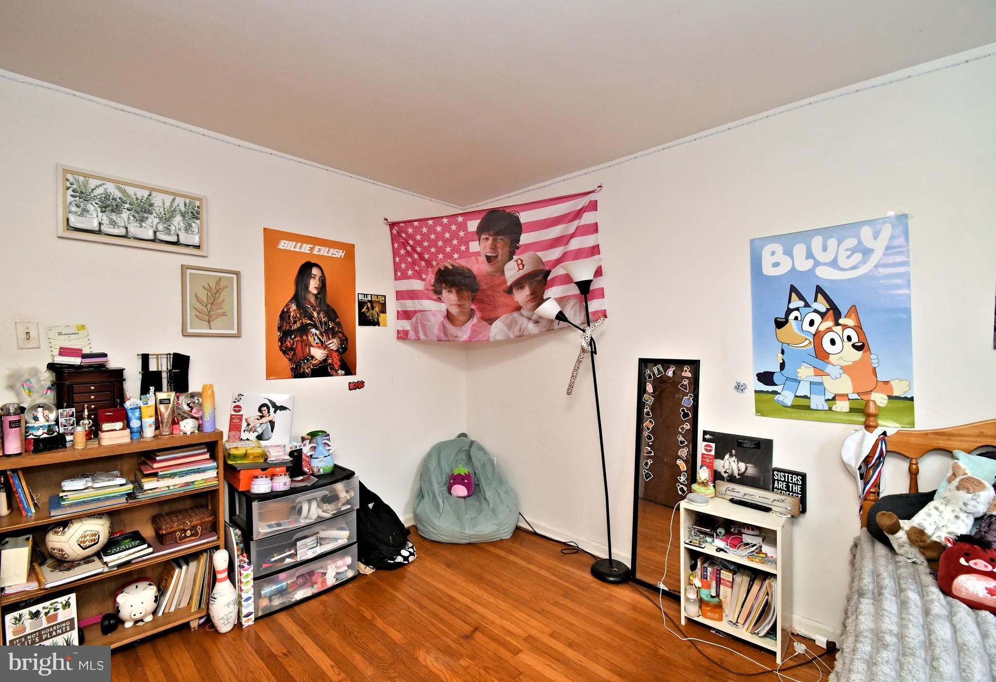 AMITY GARDENS - Residential