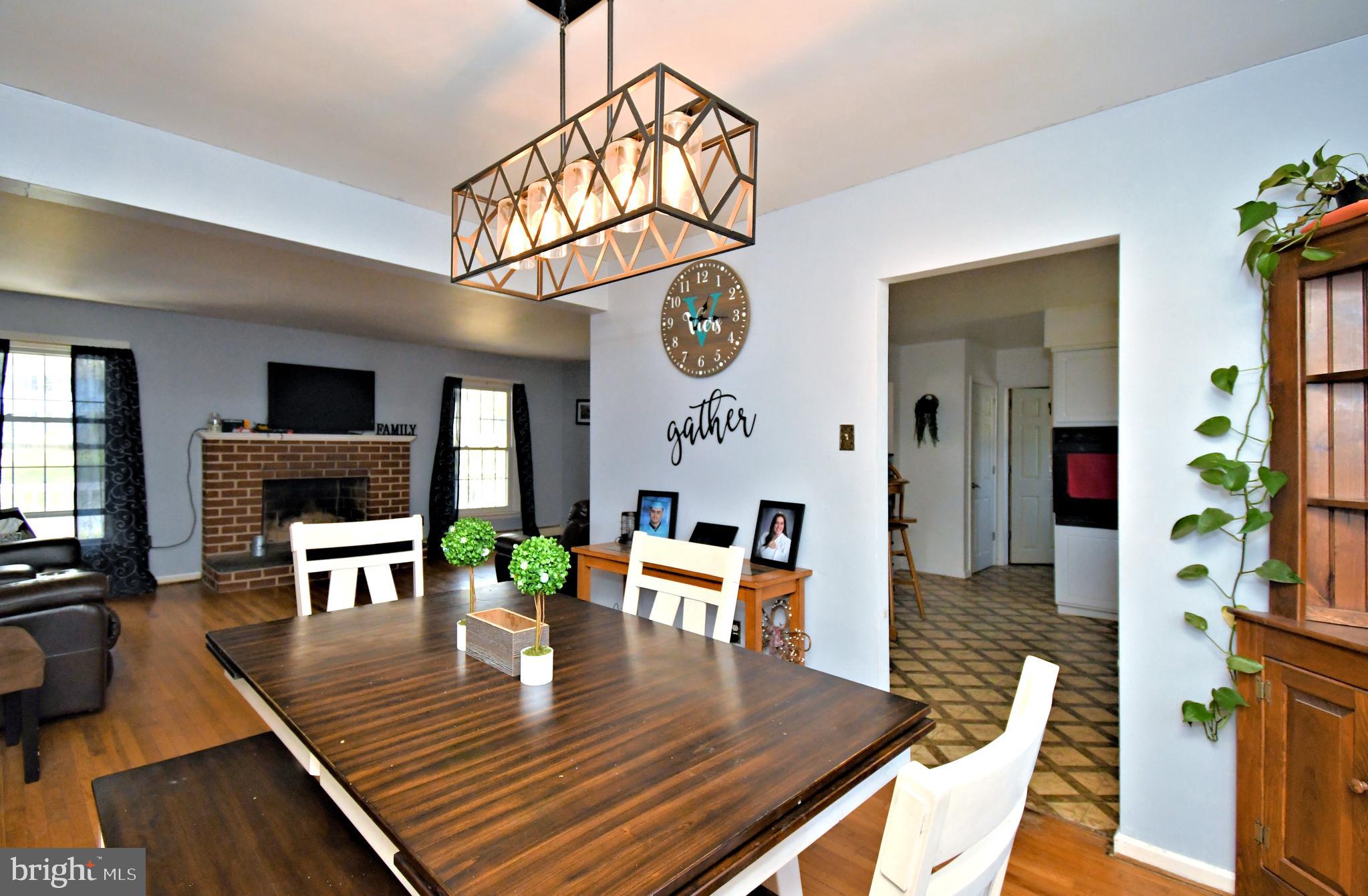 AMITY GARDENS - Residential