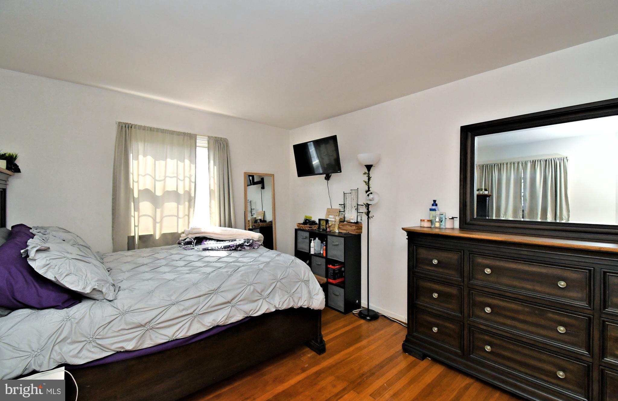 AMITY GARDENS - Residential