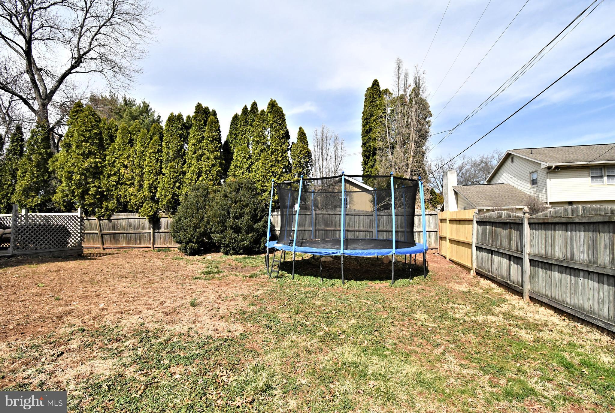 AMITY GARDENS - Residential