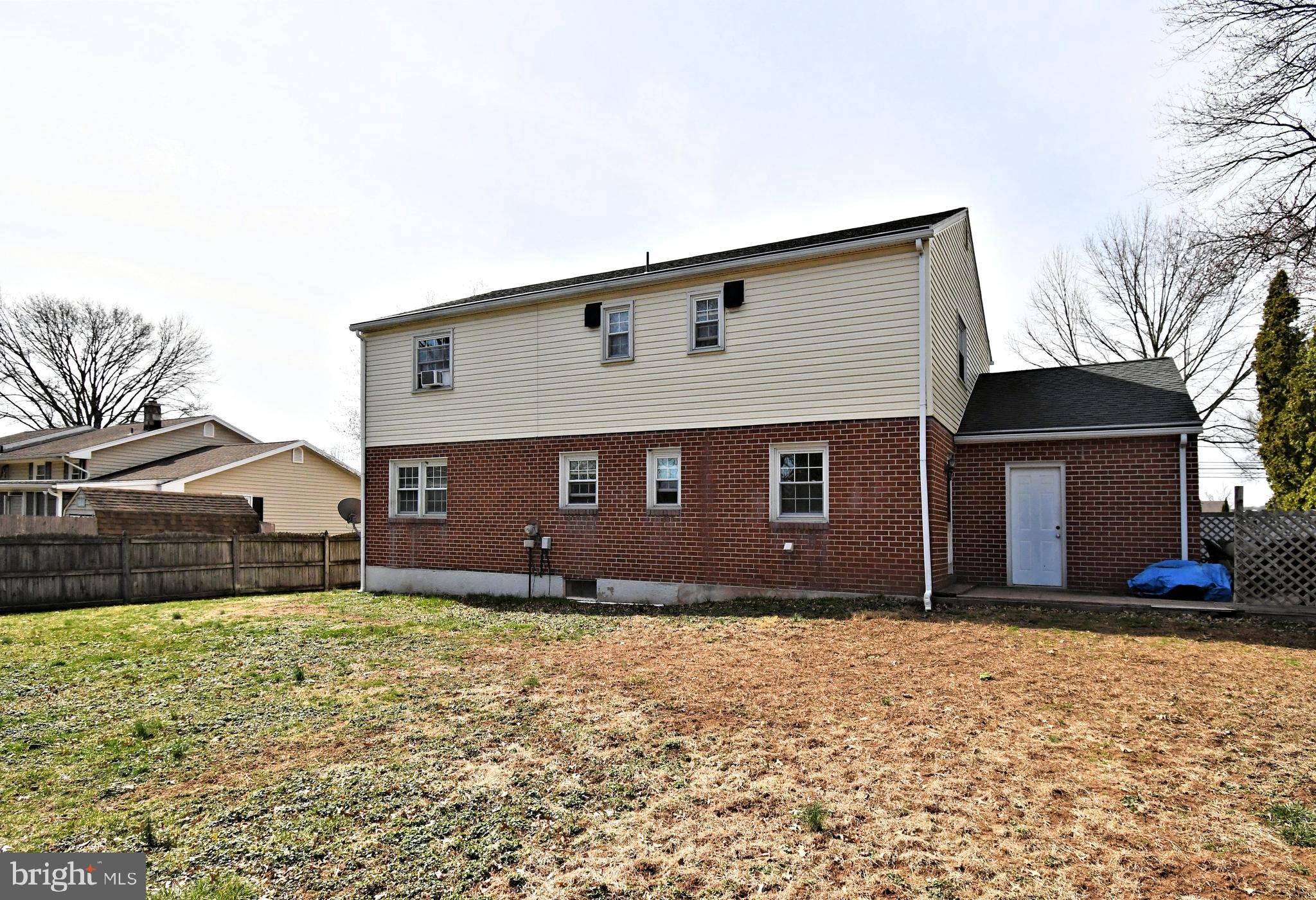 AMITY GARDENS - Residential