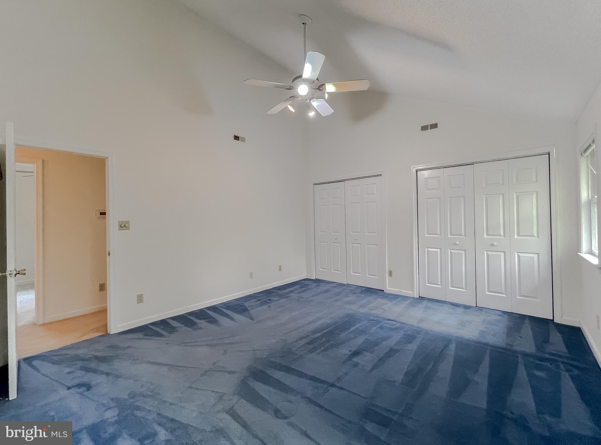 ESPERANZA FARMS - Residential