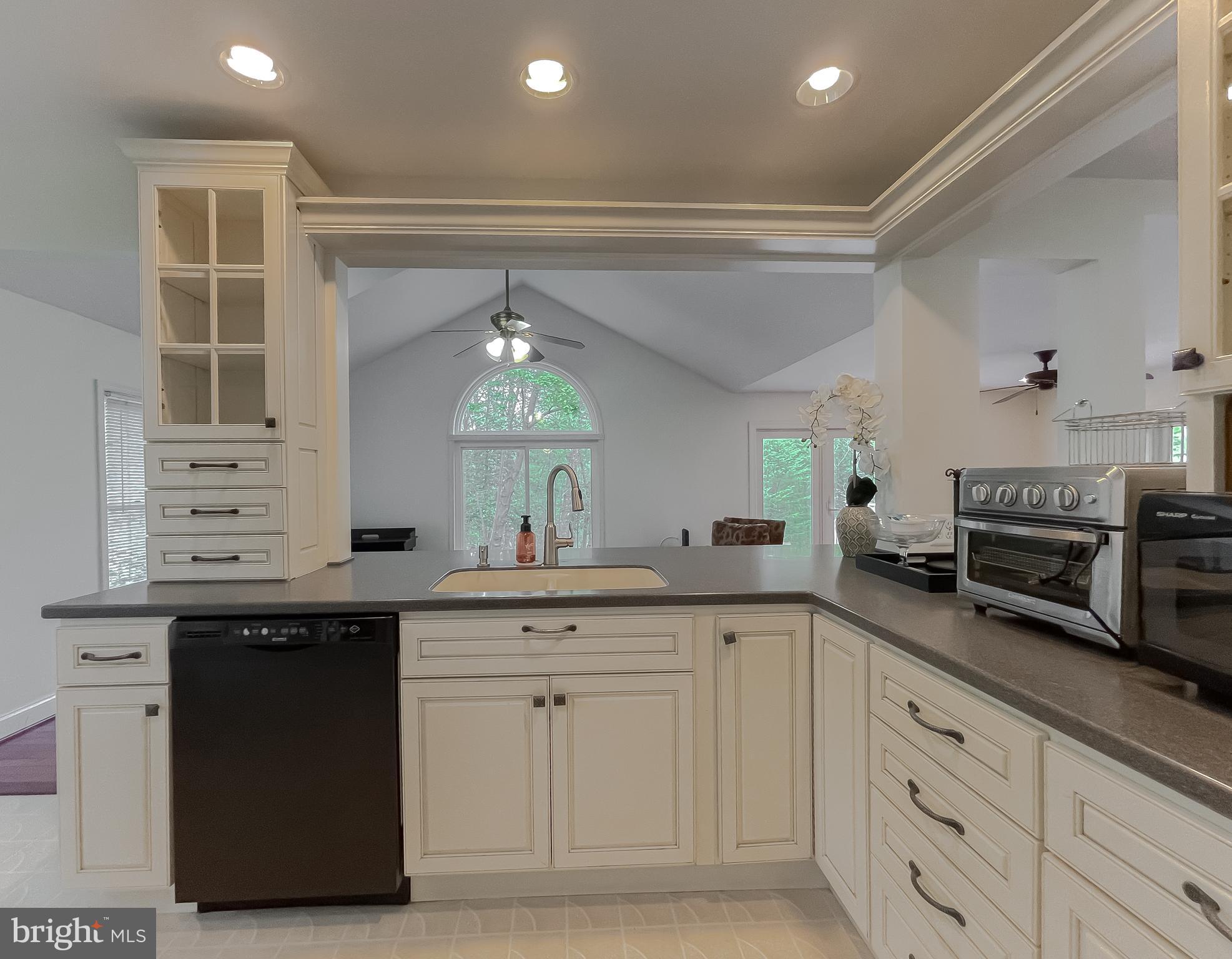 ESPERANZA FARMS - Residential