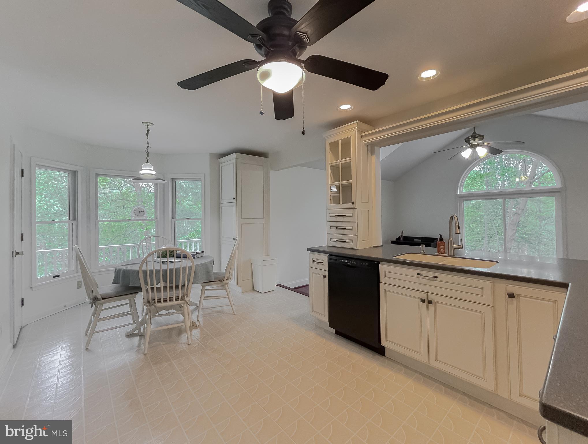 ESPERANZA FARMS - Residential