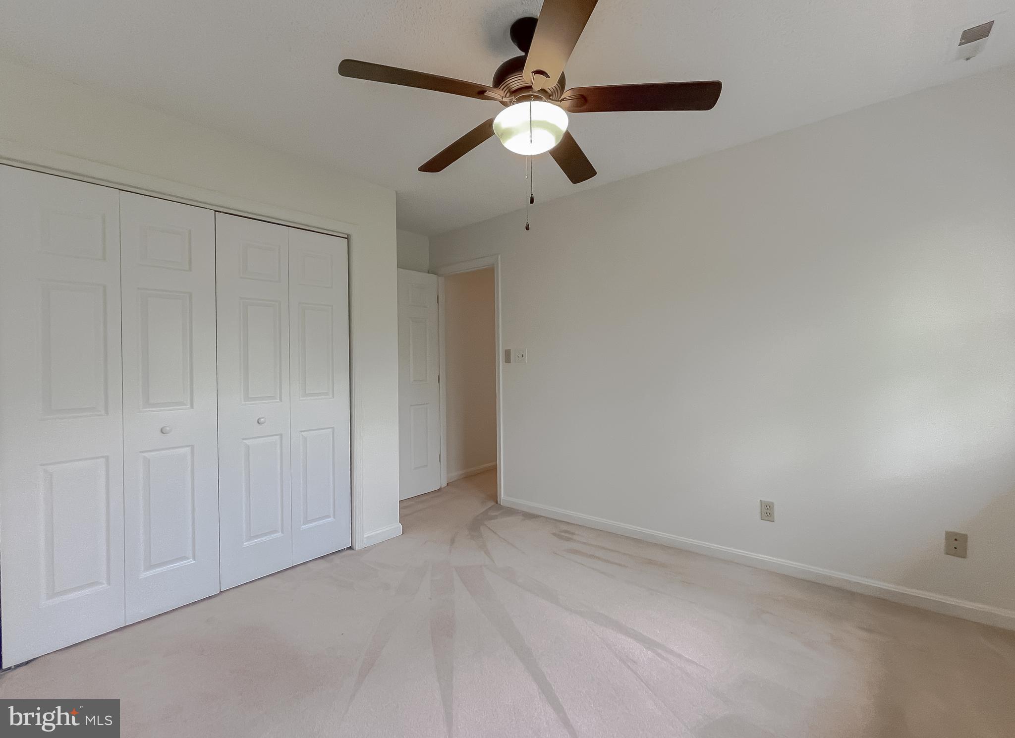 ESPERANZA FARMS - Residential