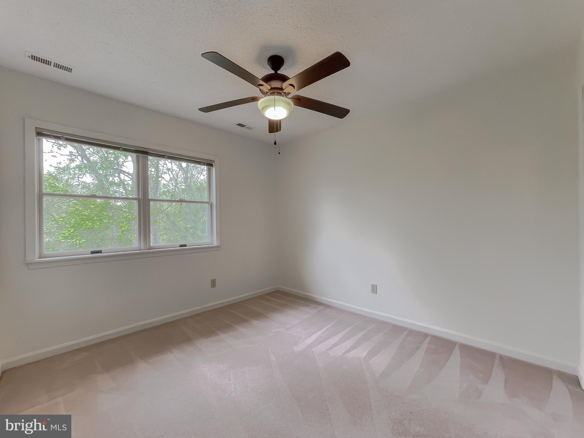 ESPERANZA FARMS - Residential