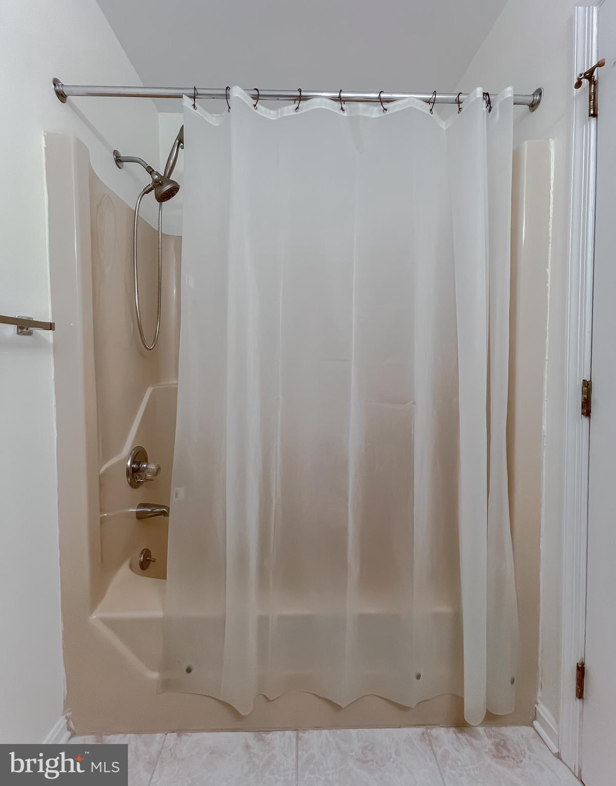 ESPERANZA FARMS - Residential