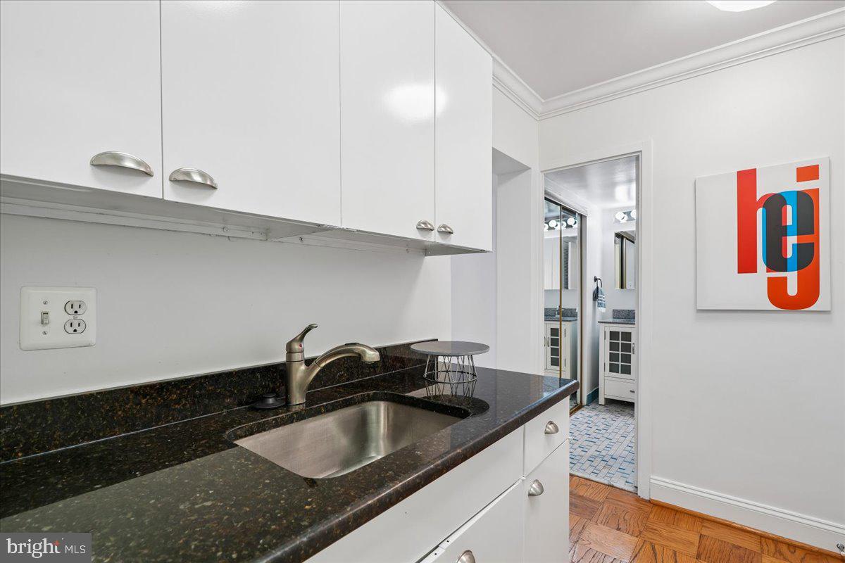 922 24TH STREET NW 415